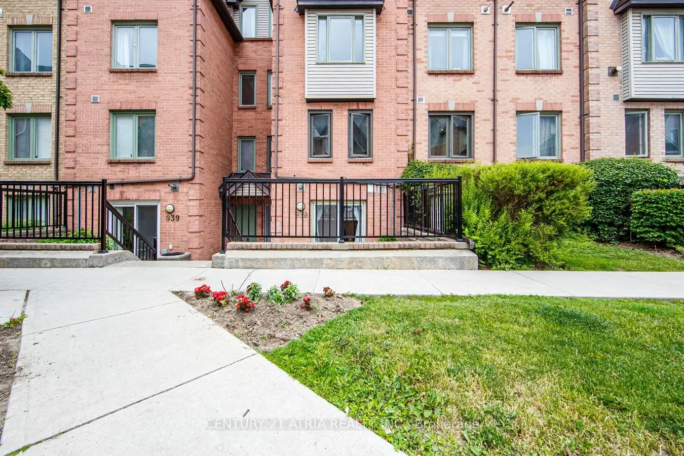 75 Weldrick Road E #938