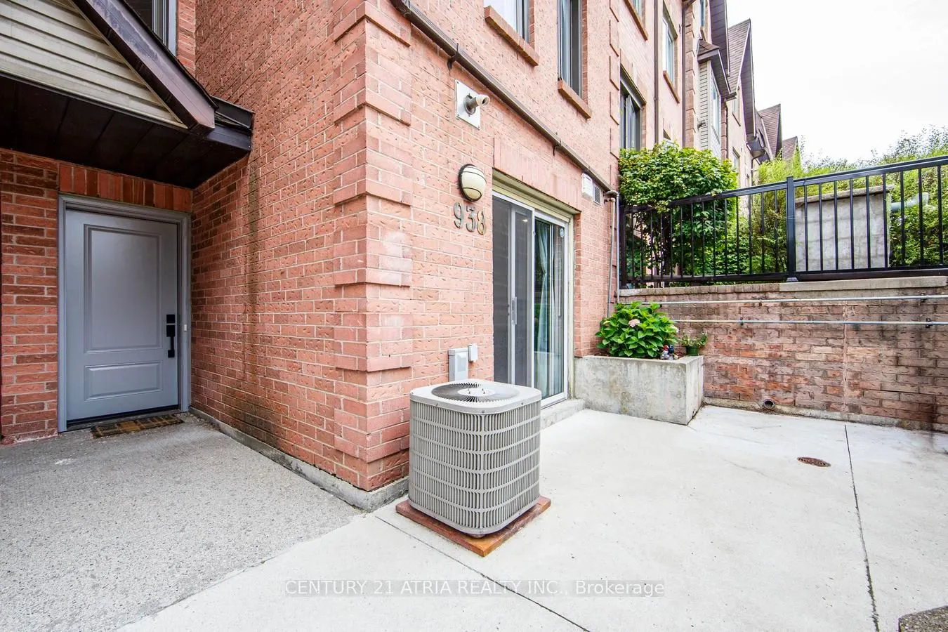 75 Weldrick Road E #938
