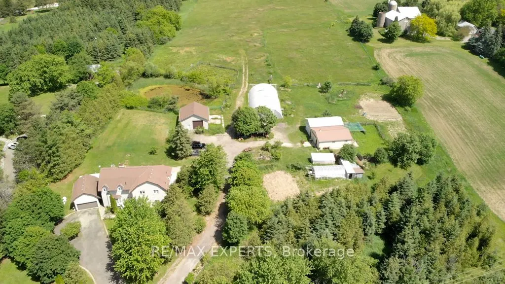 7440 17th Side Road