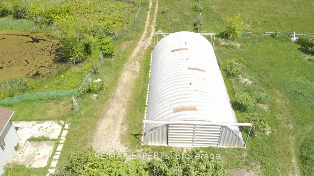 7440 17th Side Road