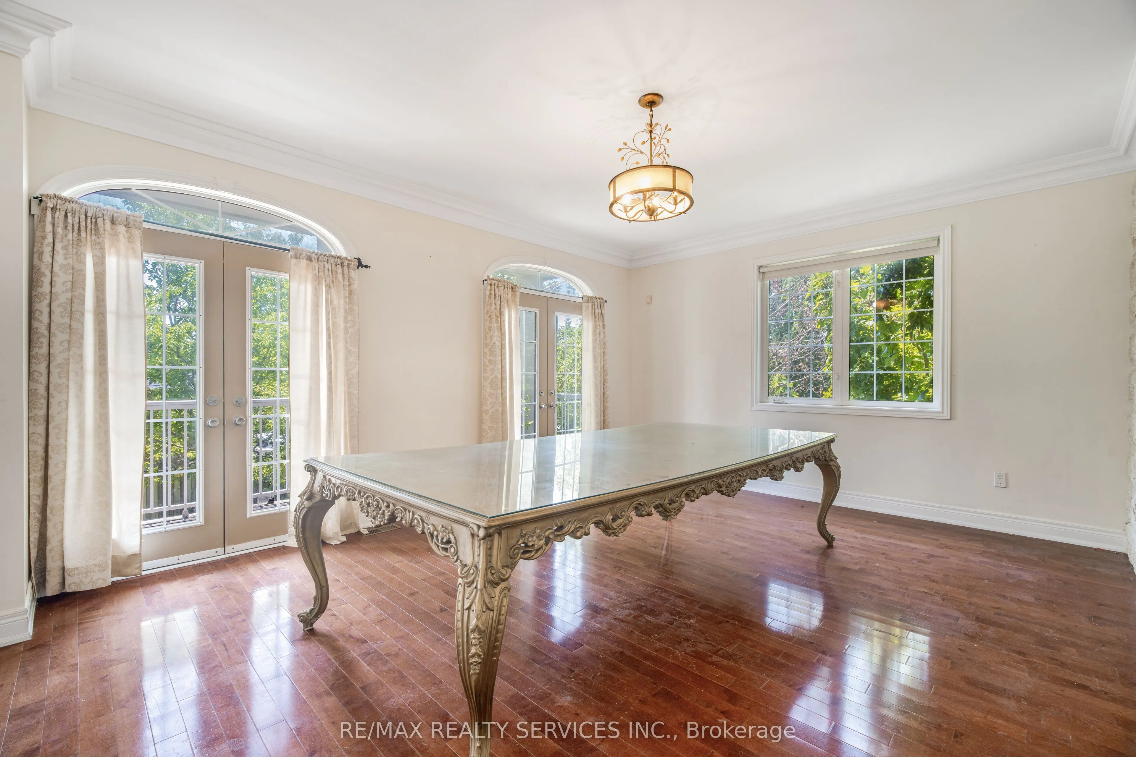 135 Spruce Avenue