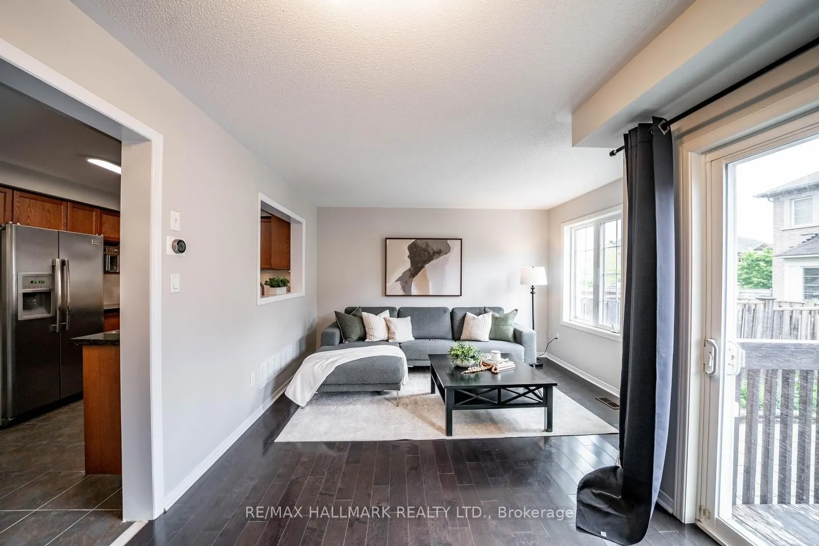 85 Vera Lynn Crescent