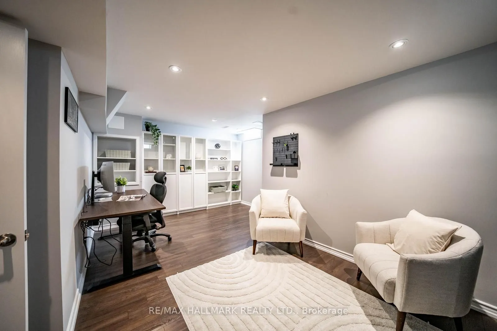 85 Vera Lynn Crescent