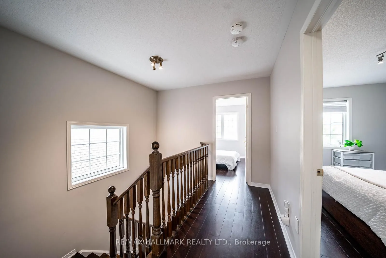 85 Vera Lynn Crescent