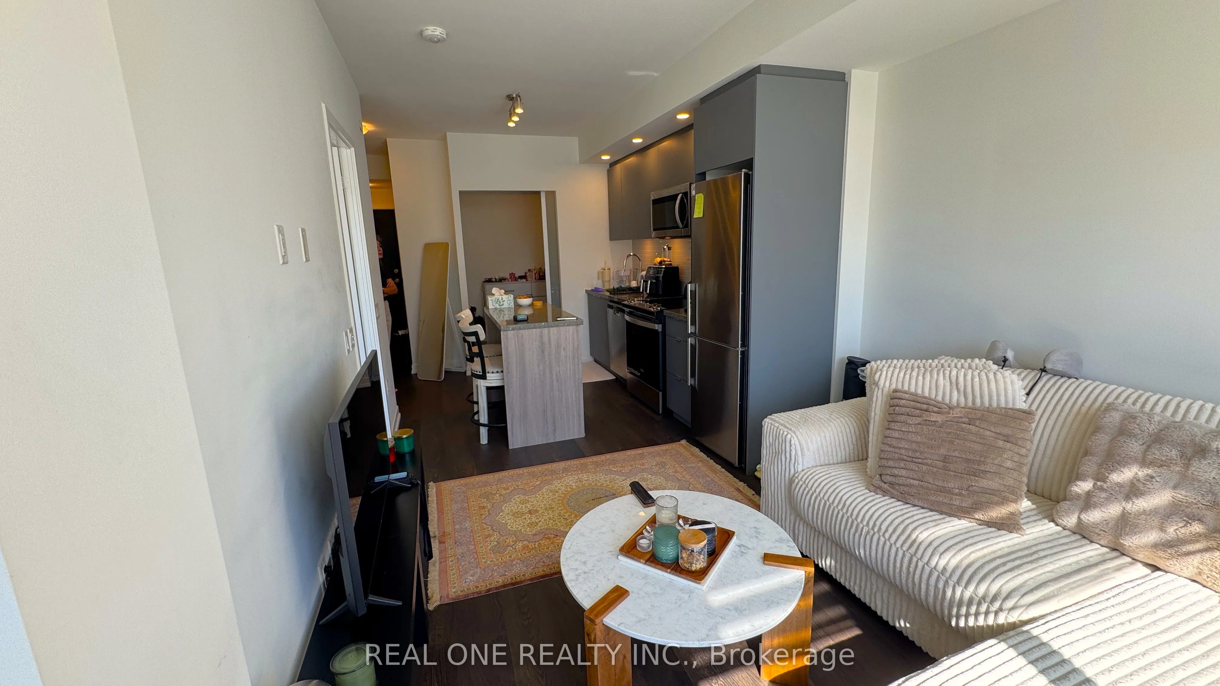 8868 Yonge Street #201E
