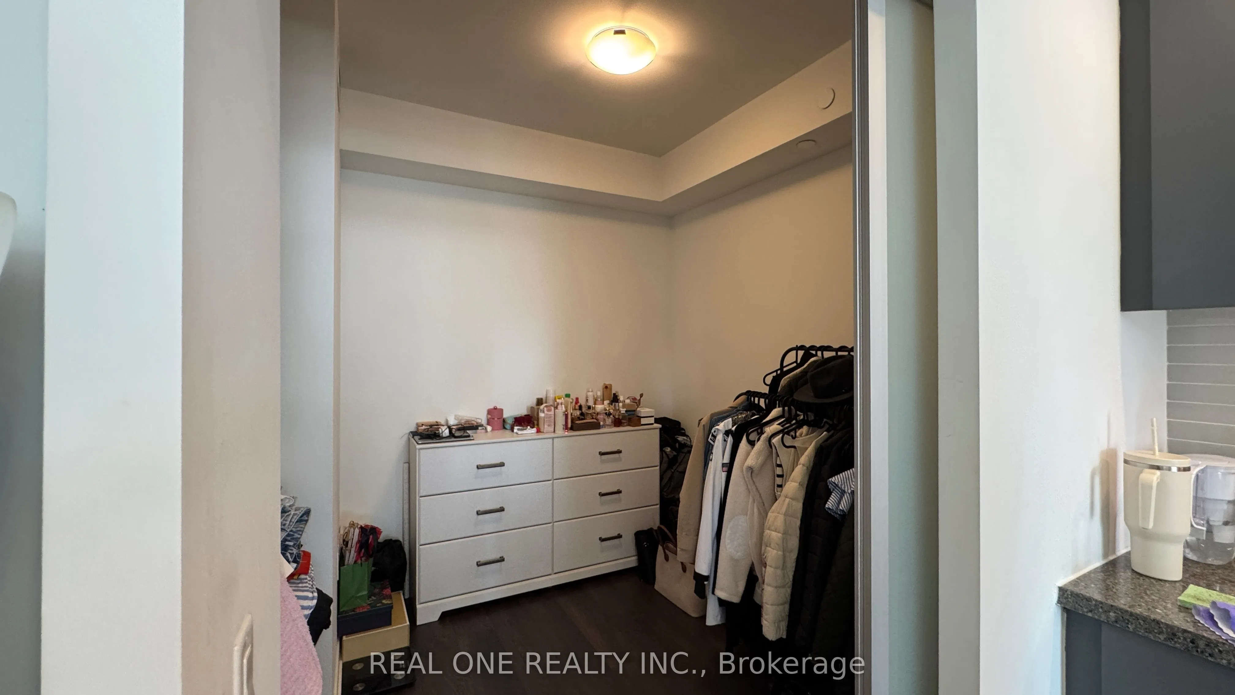 8868 Yonge Street #201E