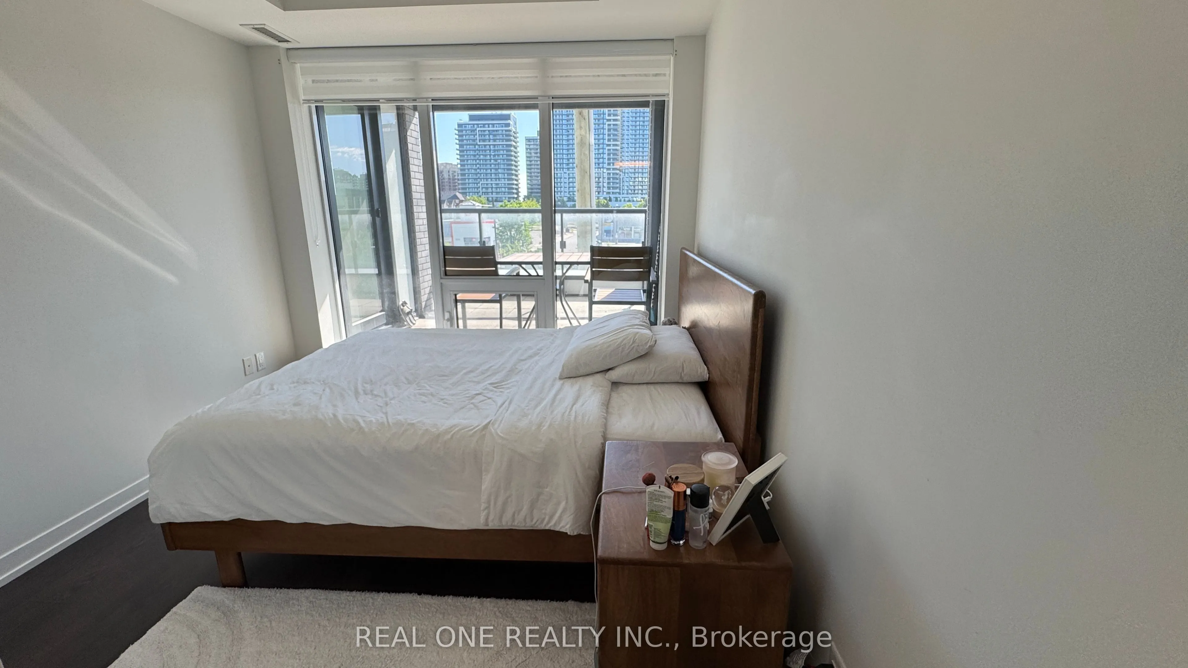 8868 Yonge Street #201E
