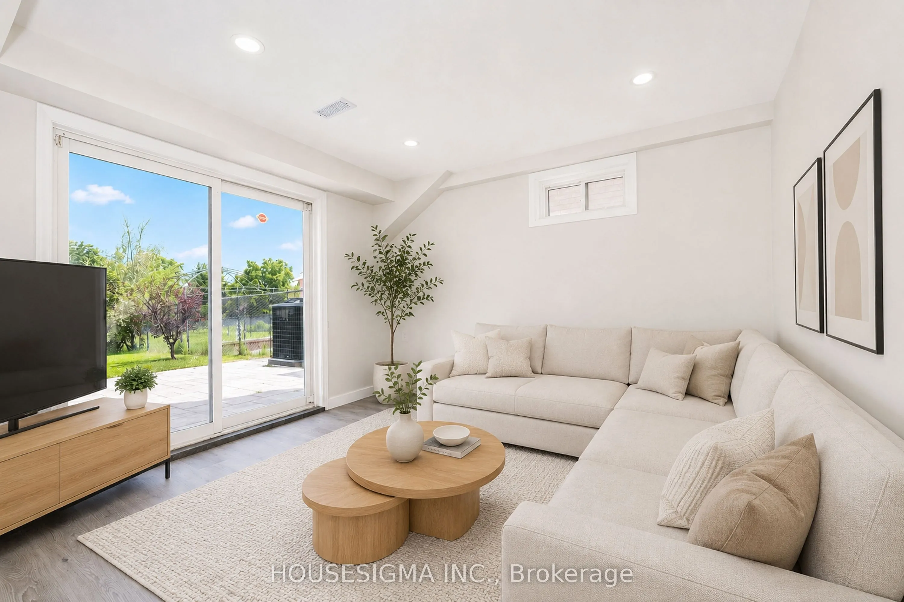 266 Royalpark Way