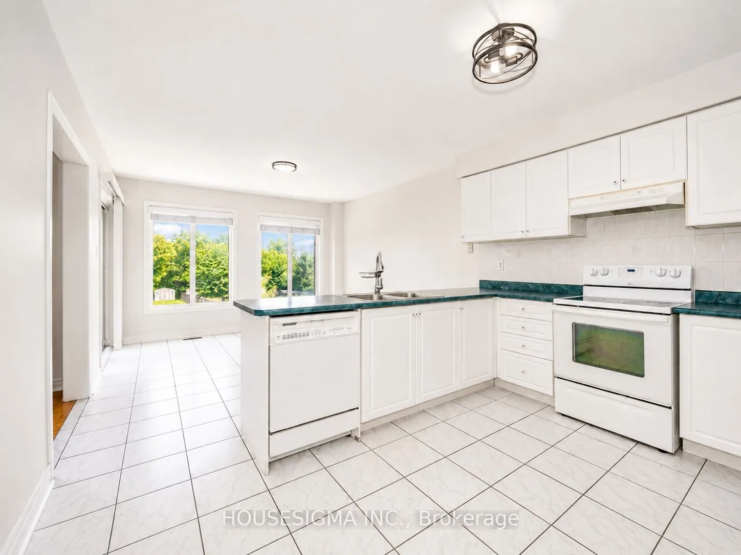 266 Royalpark Way