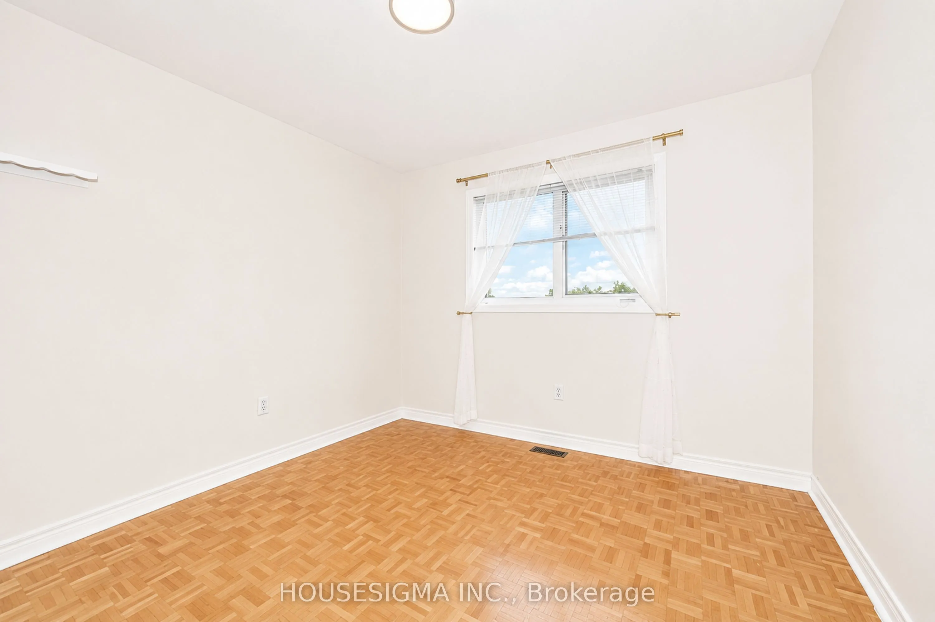 266 Royalpark Way