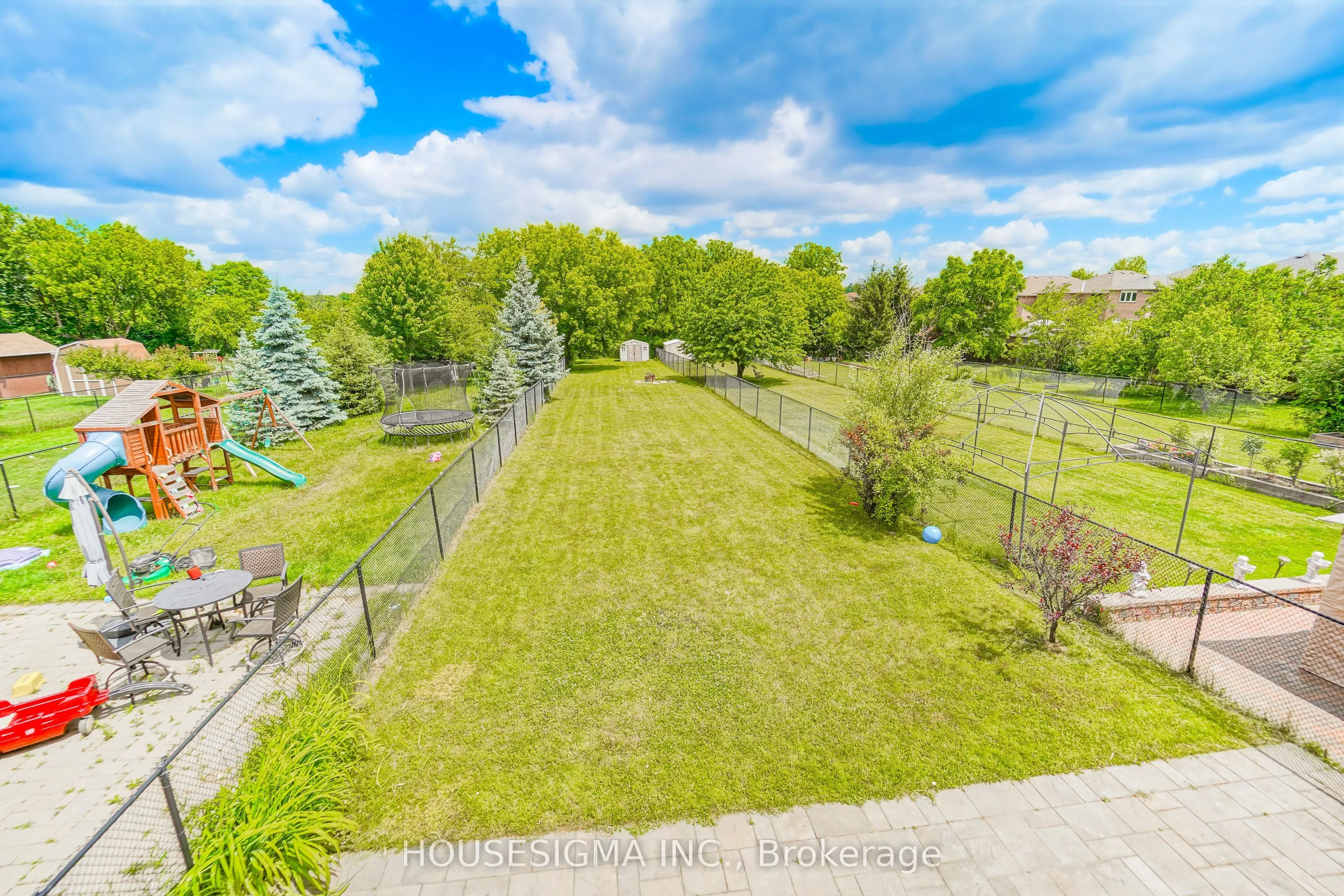 266 Royalpark Way