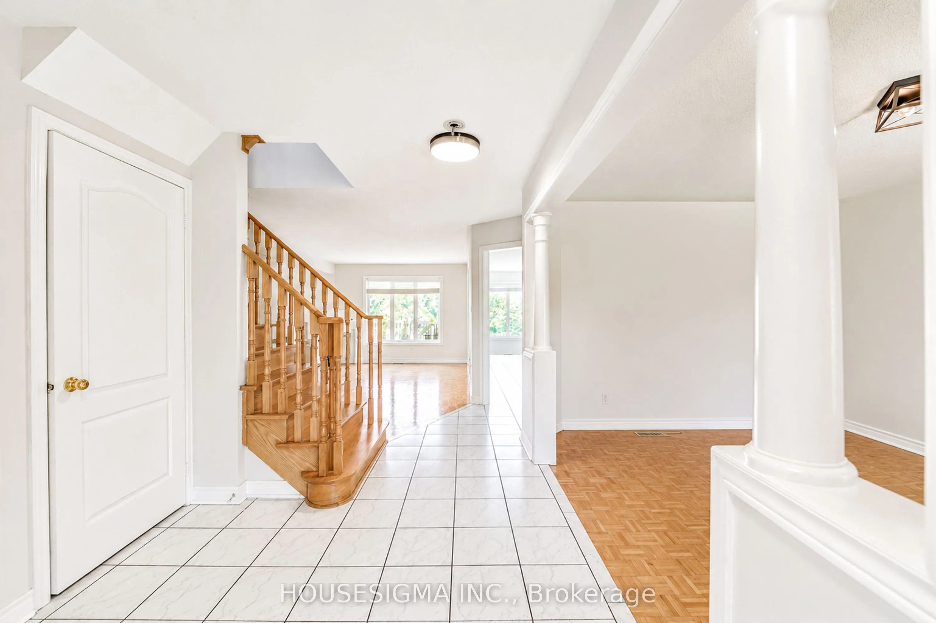 266 Royalpark Way
