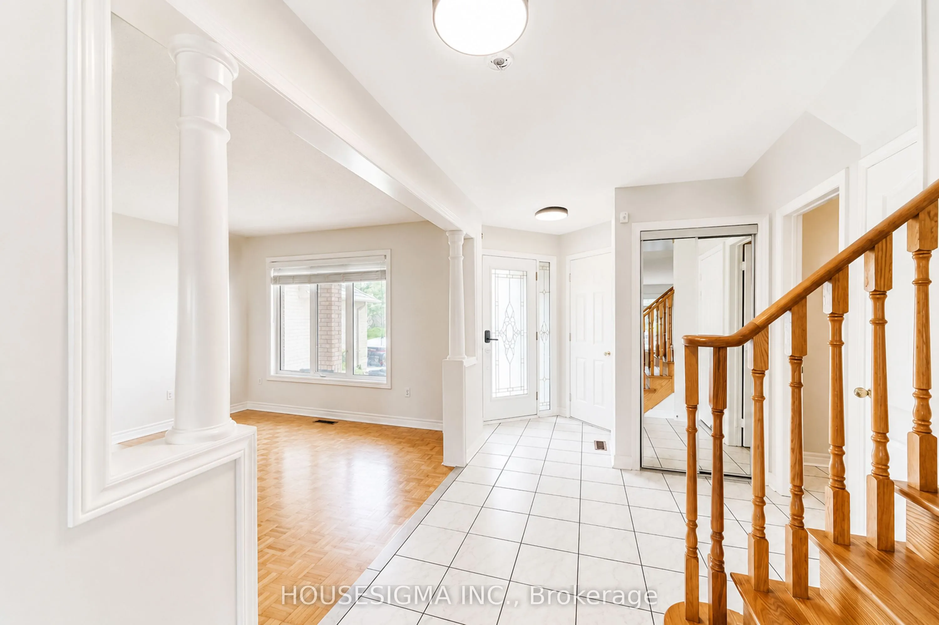 266 Royalpark Way