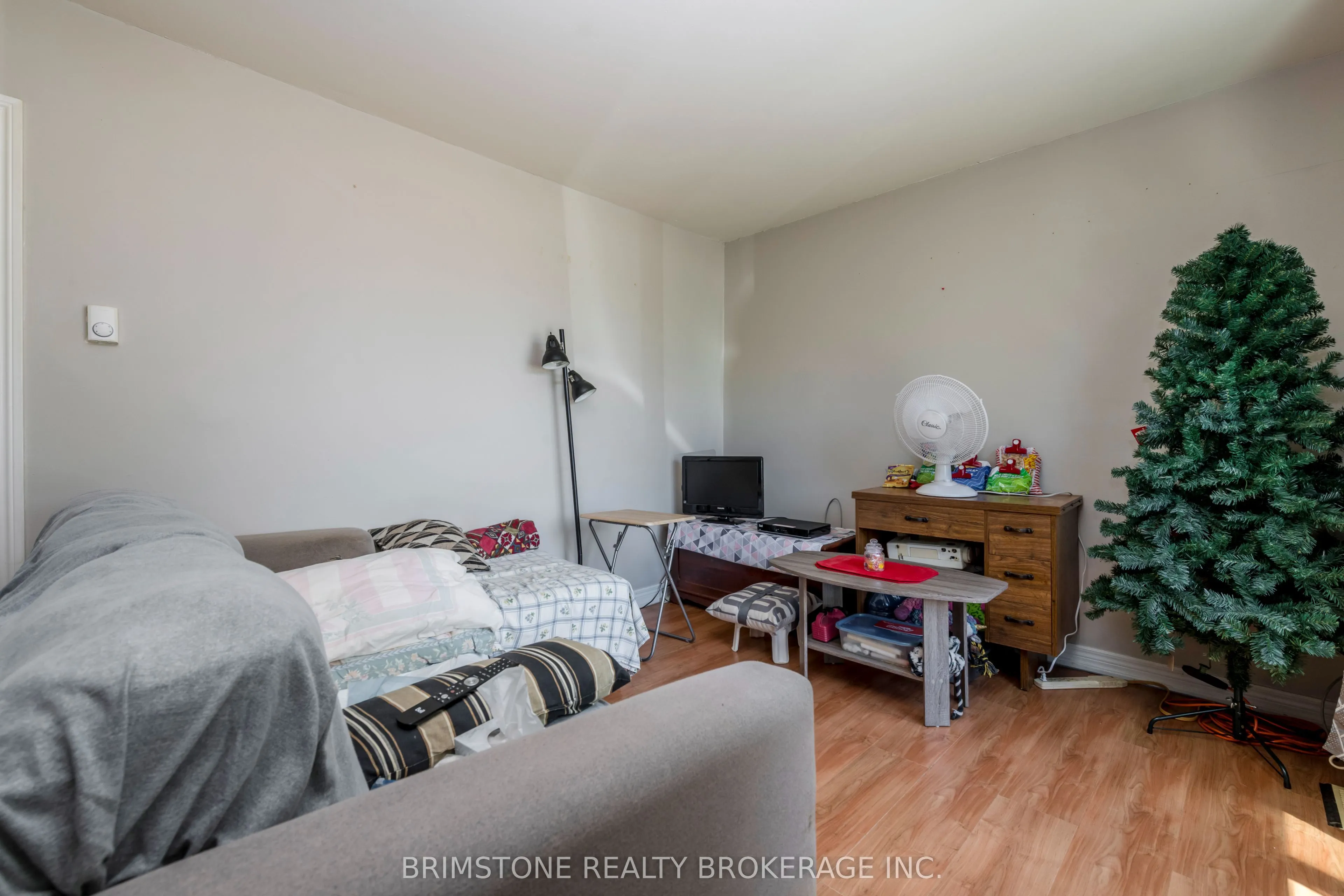 24 Brentwood Road