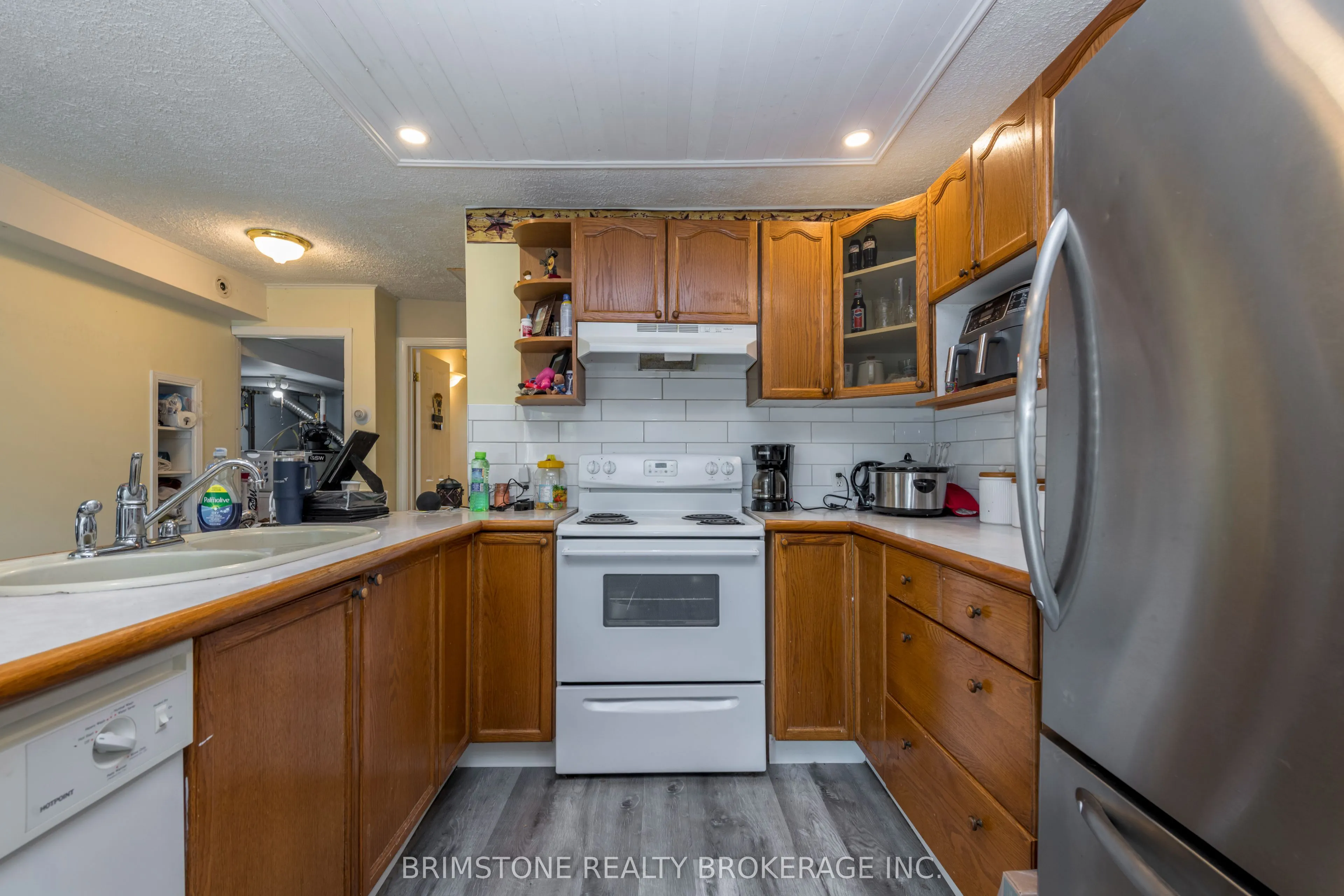 24 Brentwood Road