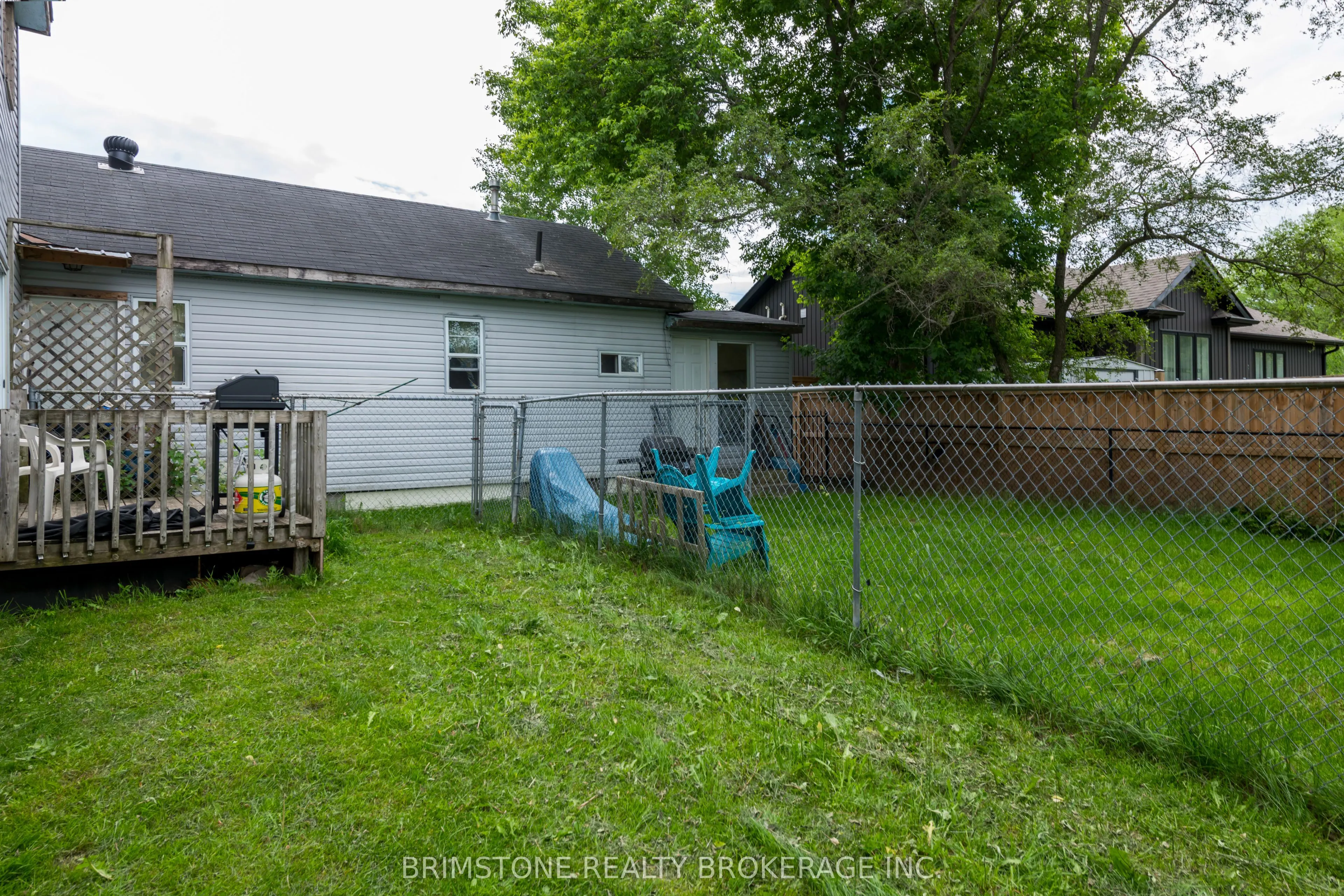 24 Brentwood Road