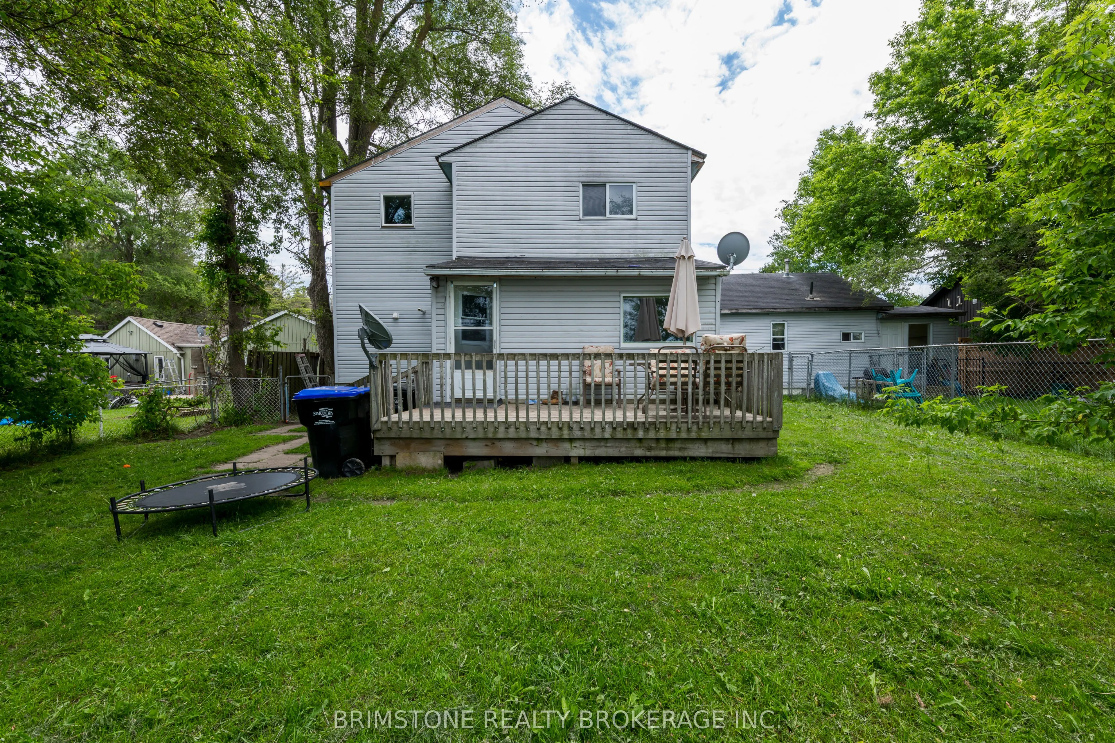 24 Brentwood Road