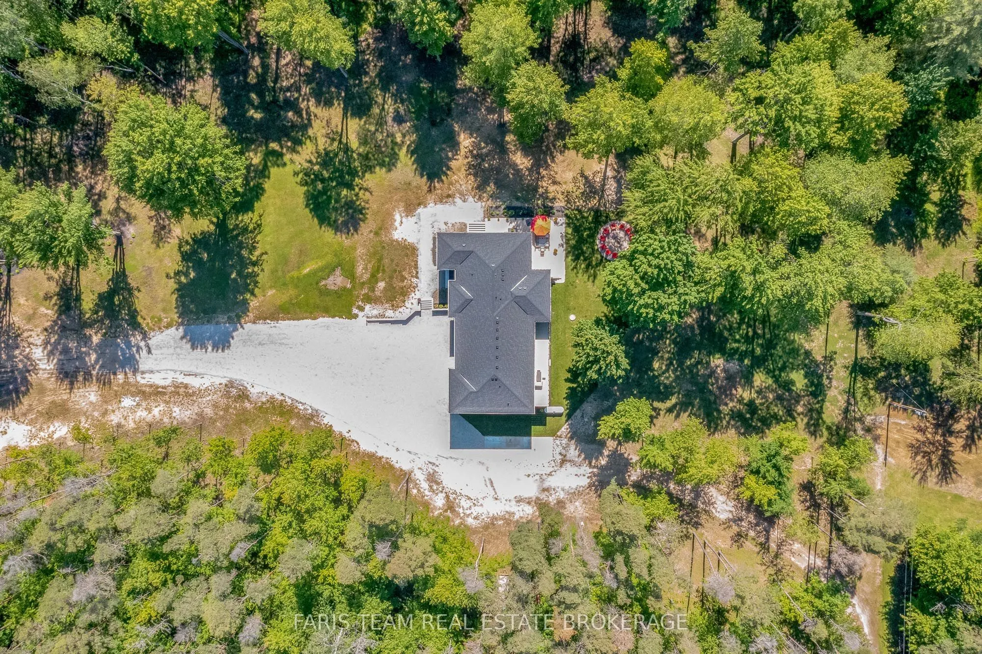 8418 Tosorontio 20th Side Road