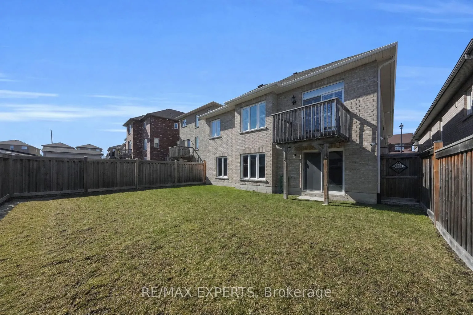 57 Hopkins Crescent N