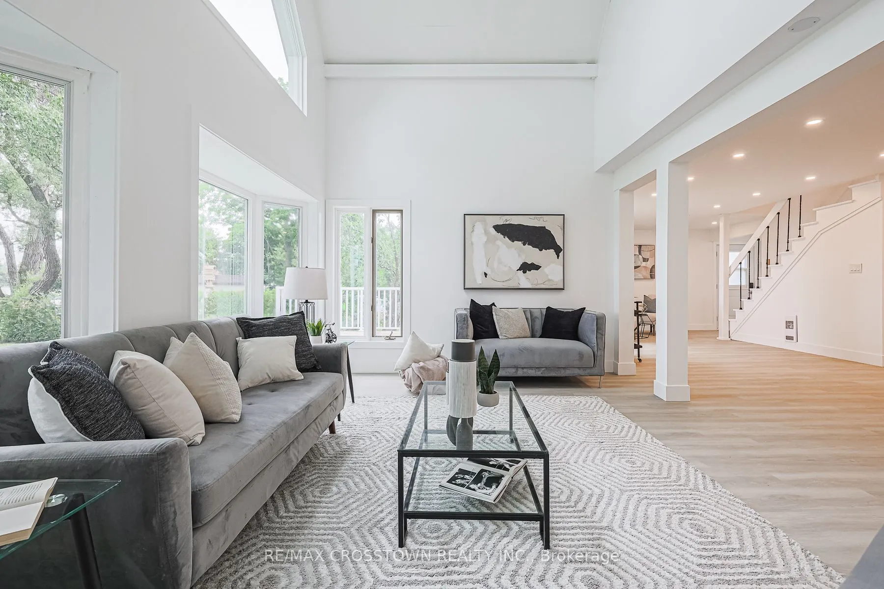 128 Moores Beach Road