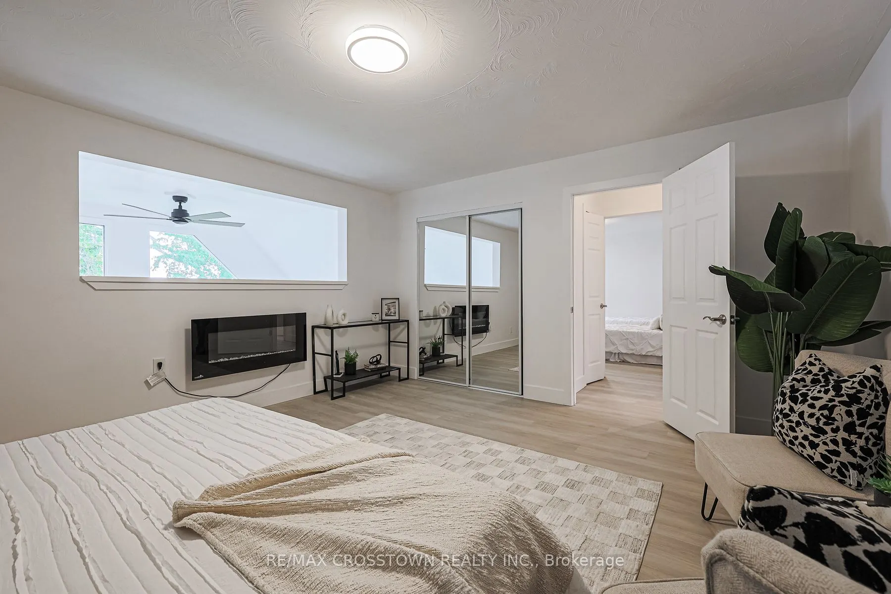 128 Moores Beach Road
