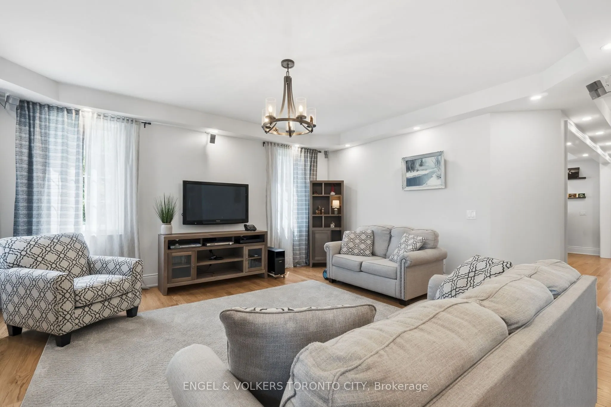 20 Parkheights Trail