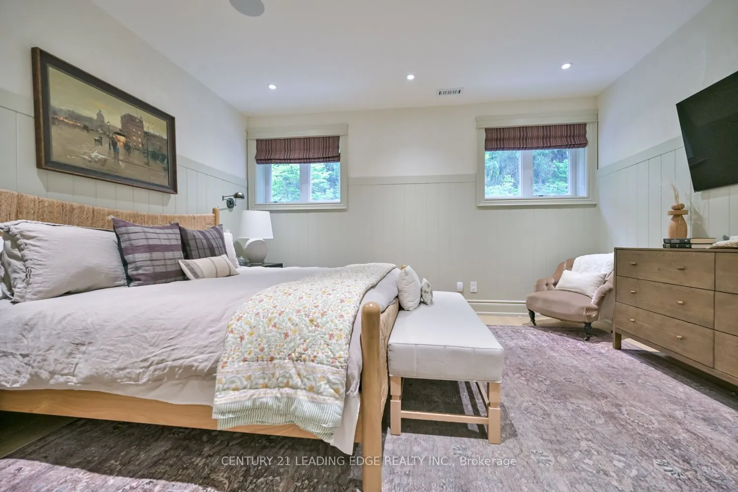 43 Newton Reed Crescent