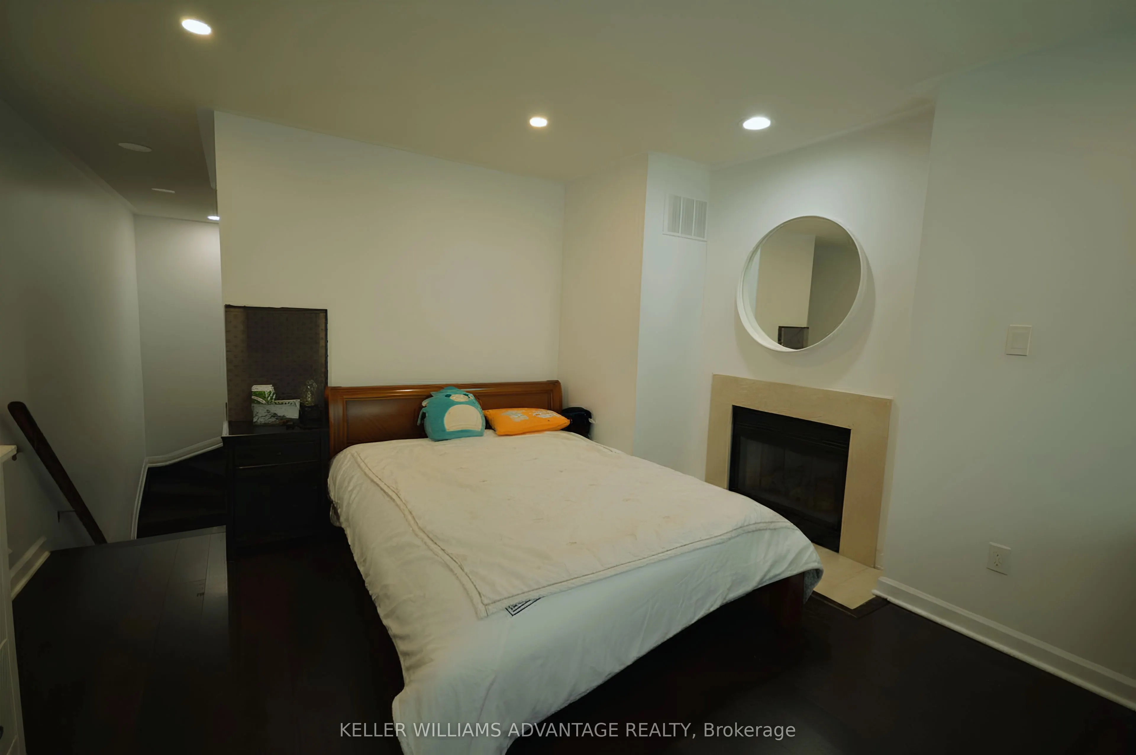 190 Harding Boulevard #11