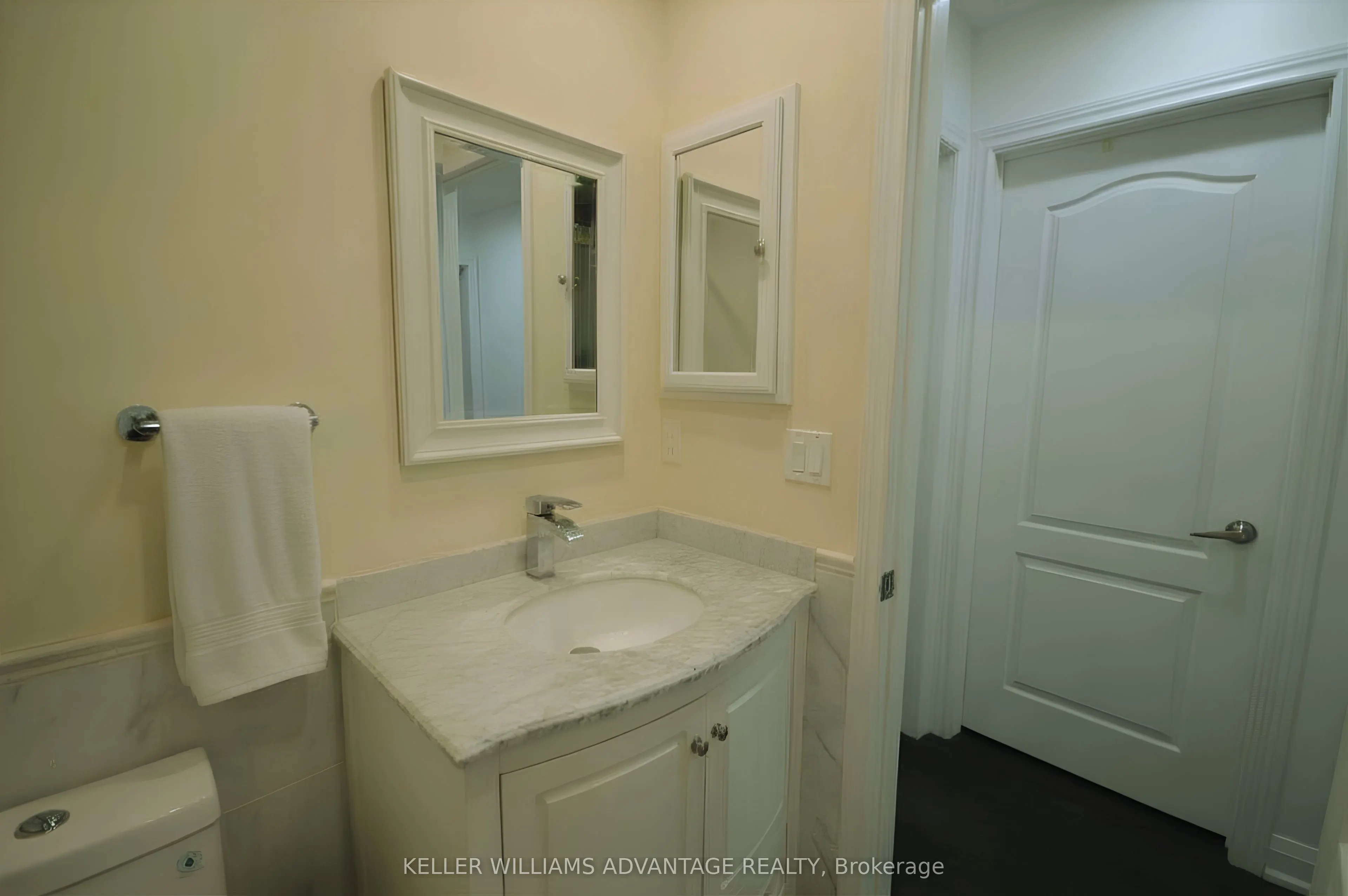 190 Harding Boulevard #11