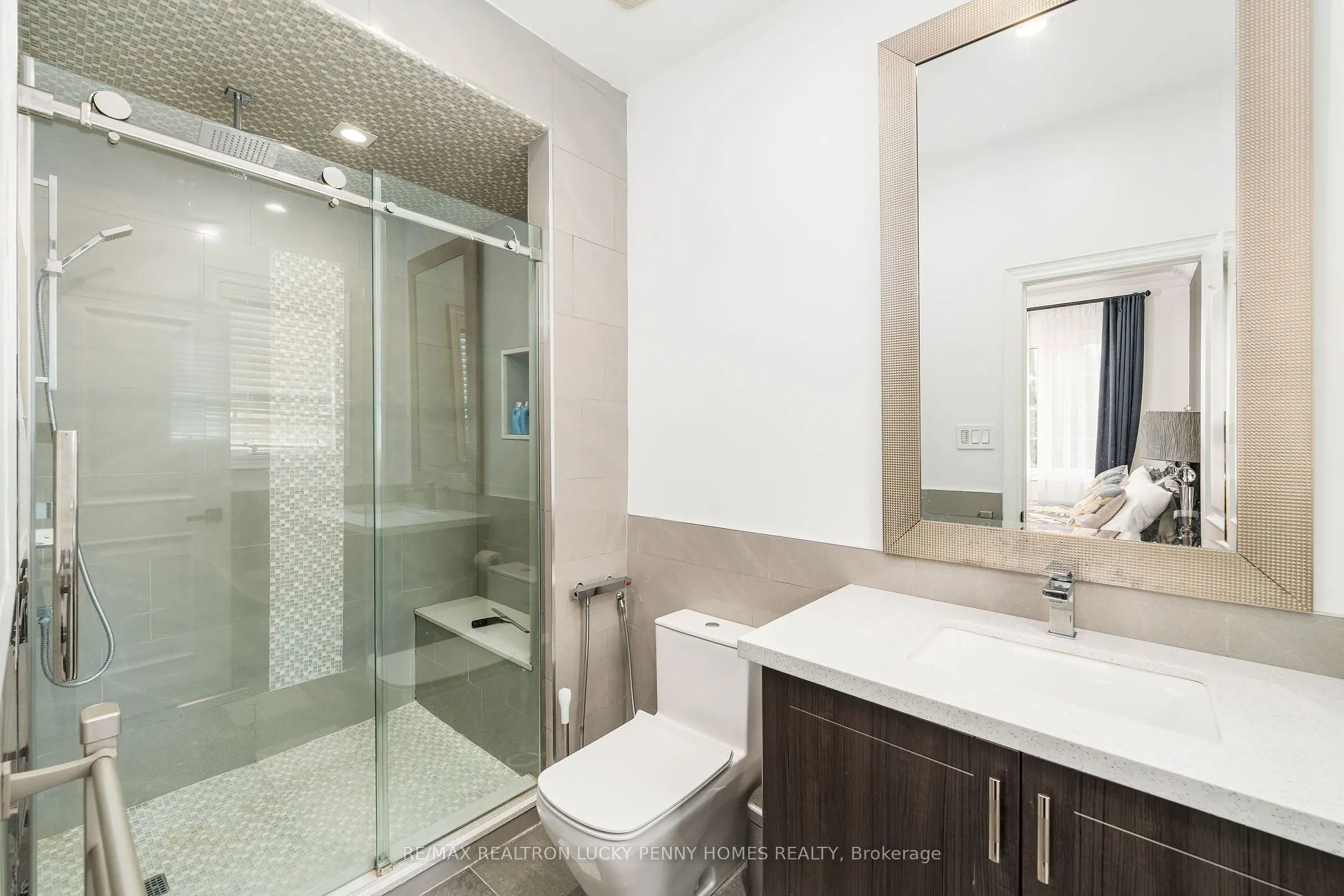 30 Bernadotte Drive