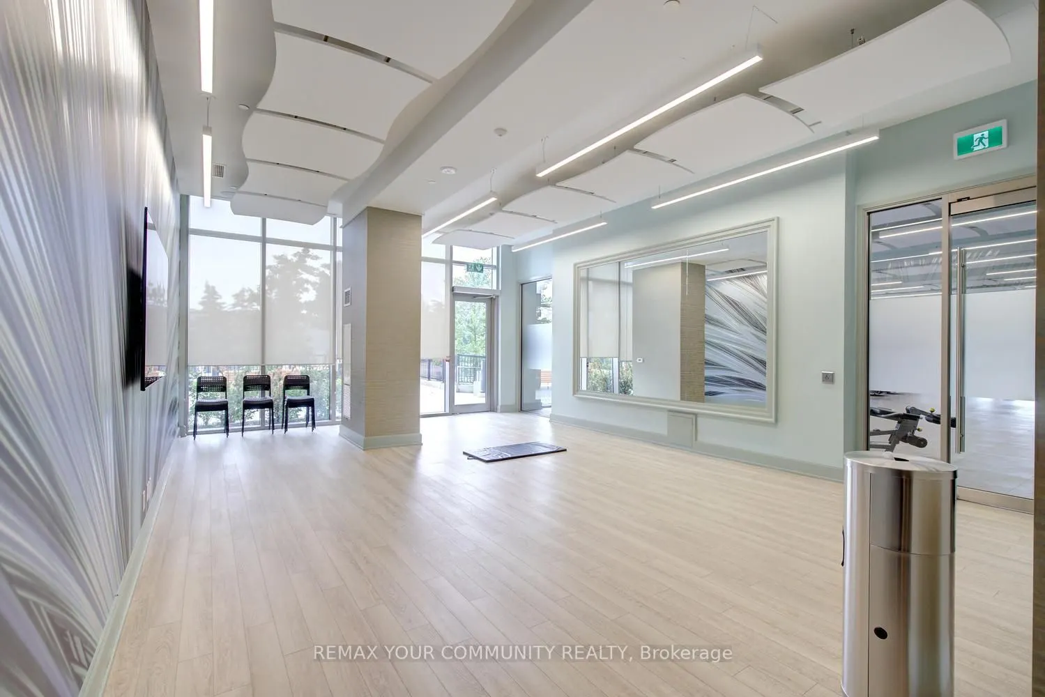 20 Gatineau Drive #406