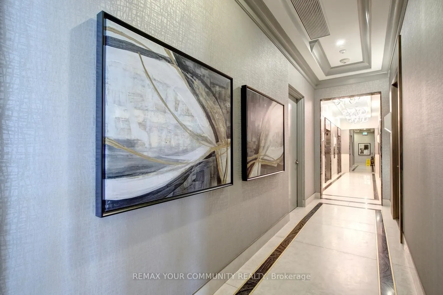 20 Gatineau Drive #406