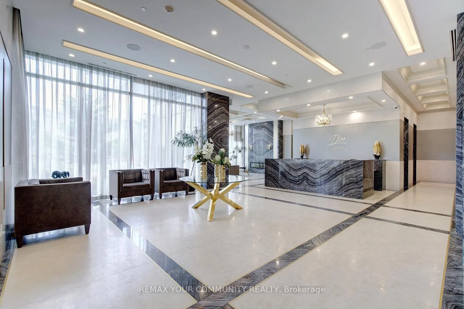 20 Gatineau Drive #406