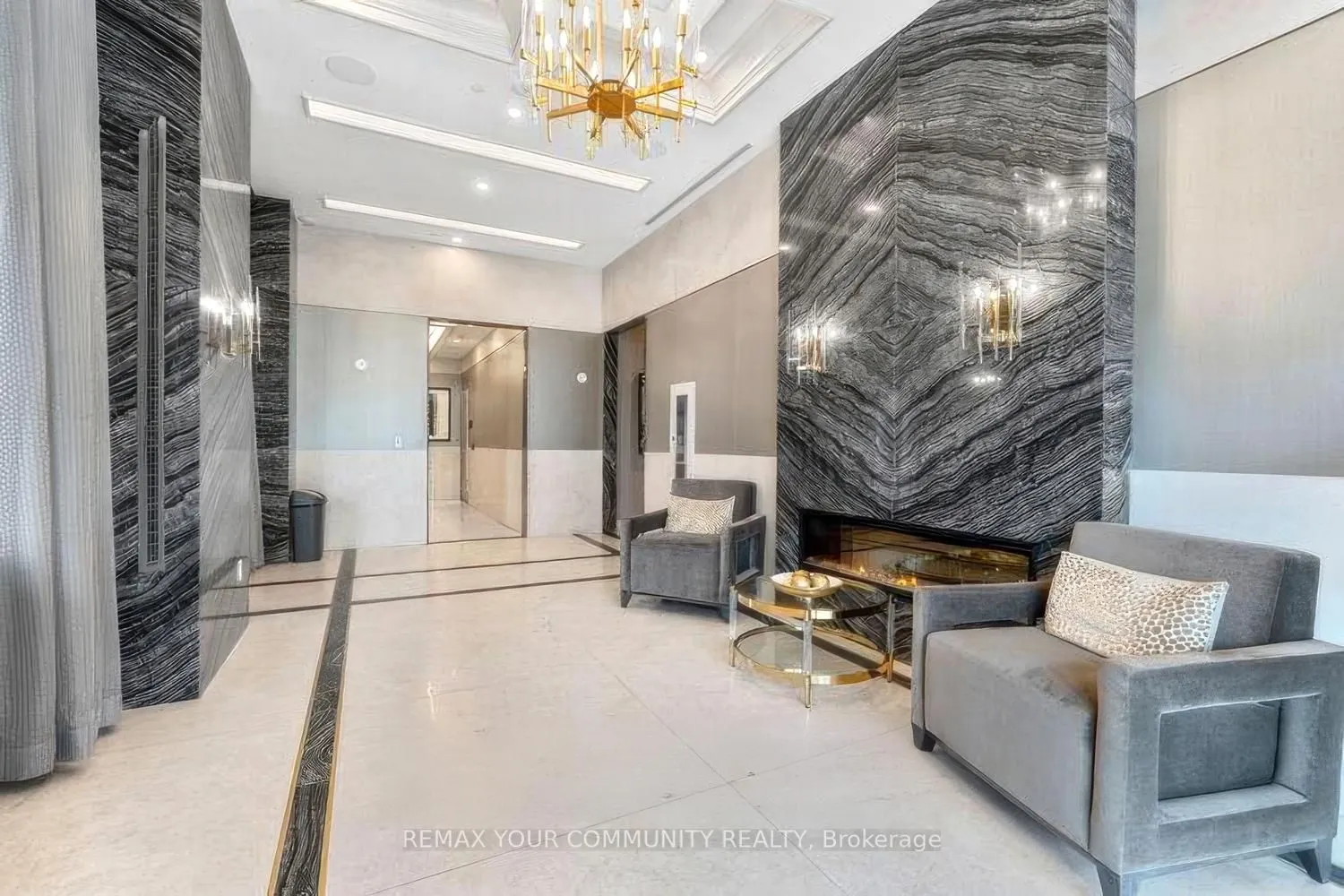 20 Gatineau Drive #406