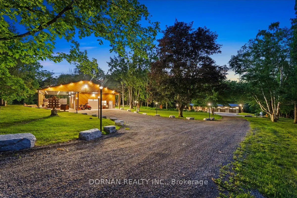1975 Concession 4 Road