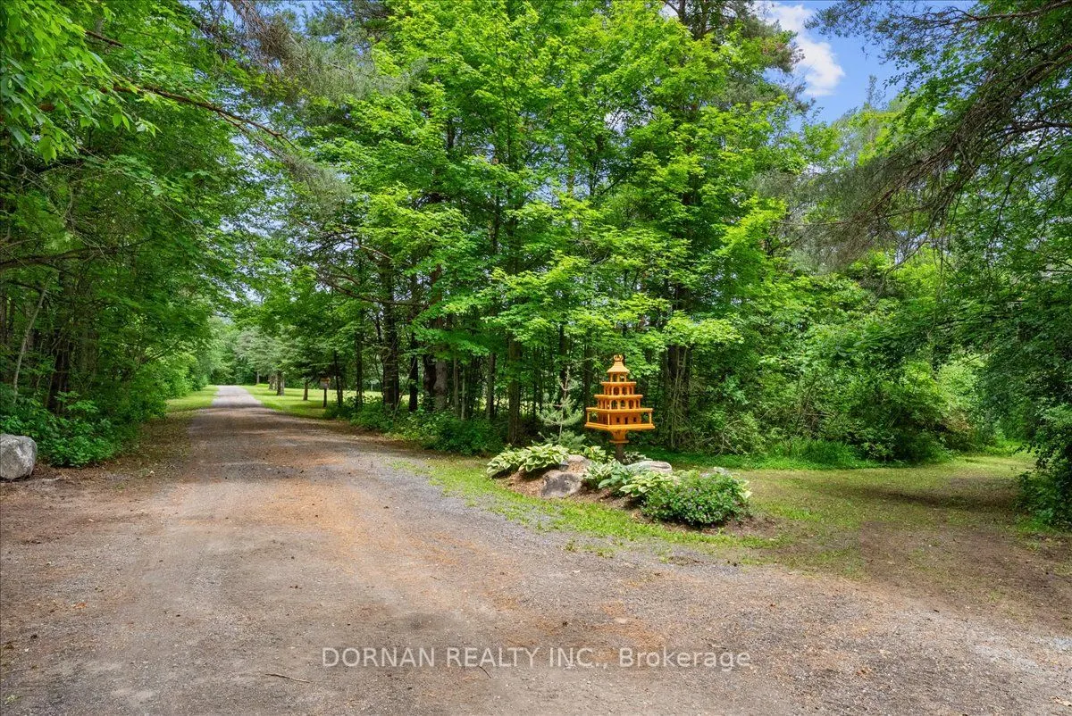1975 Concession 4 Road