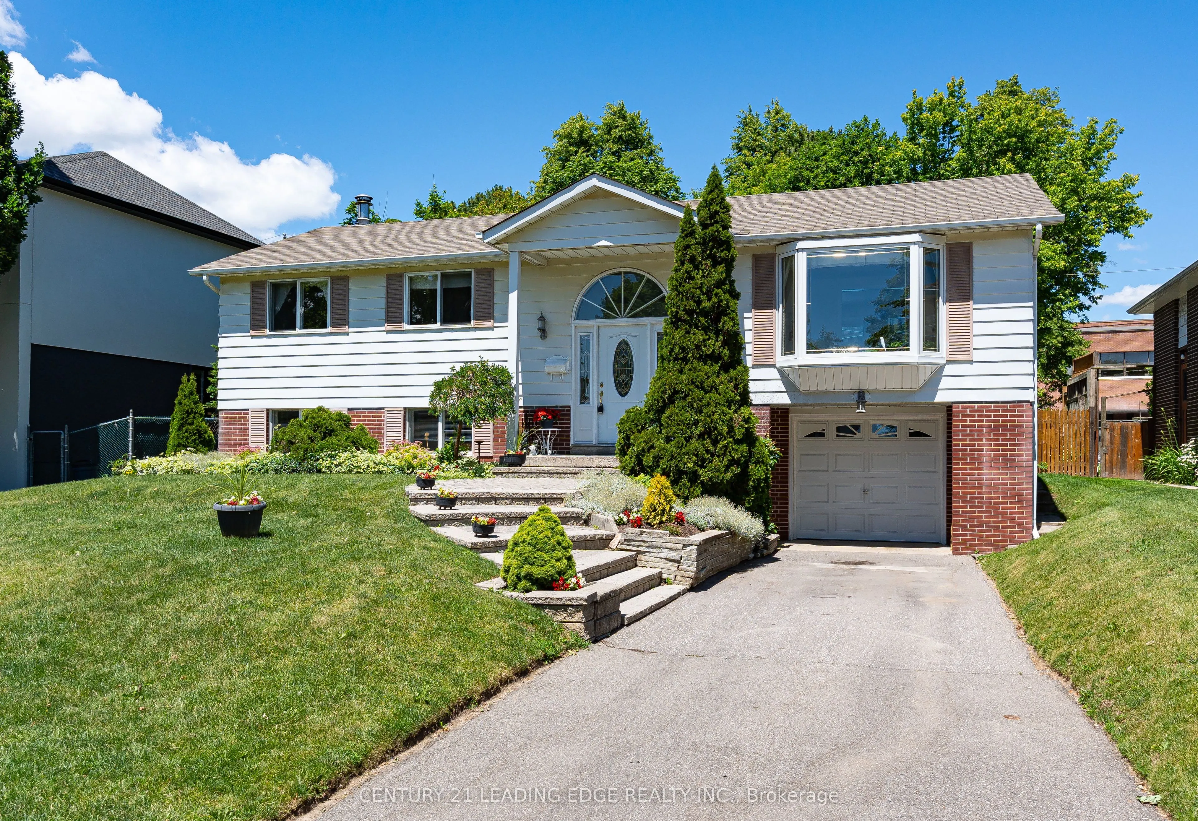 94 Southdale Drive