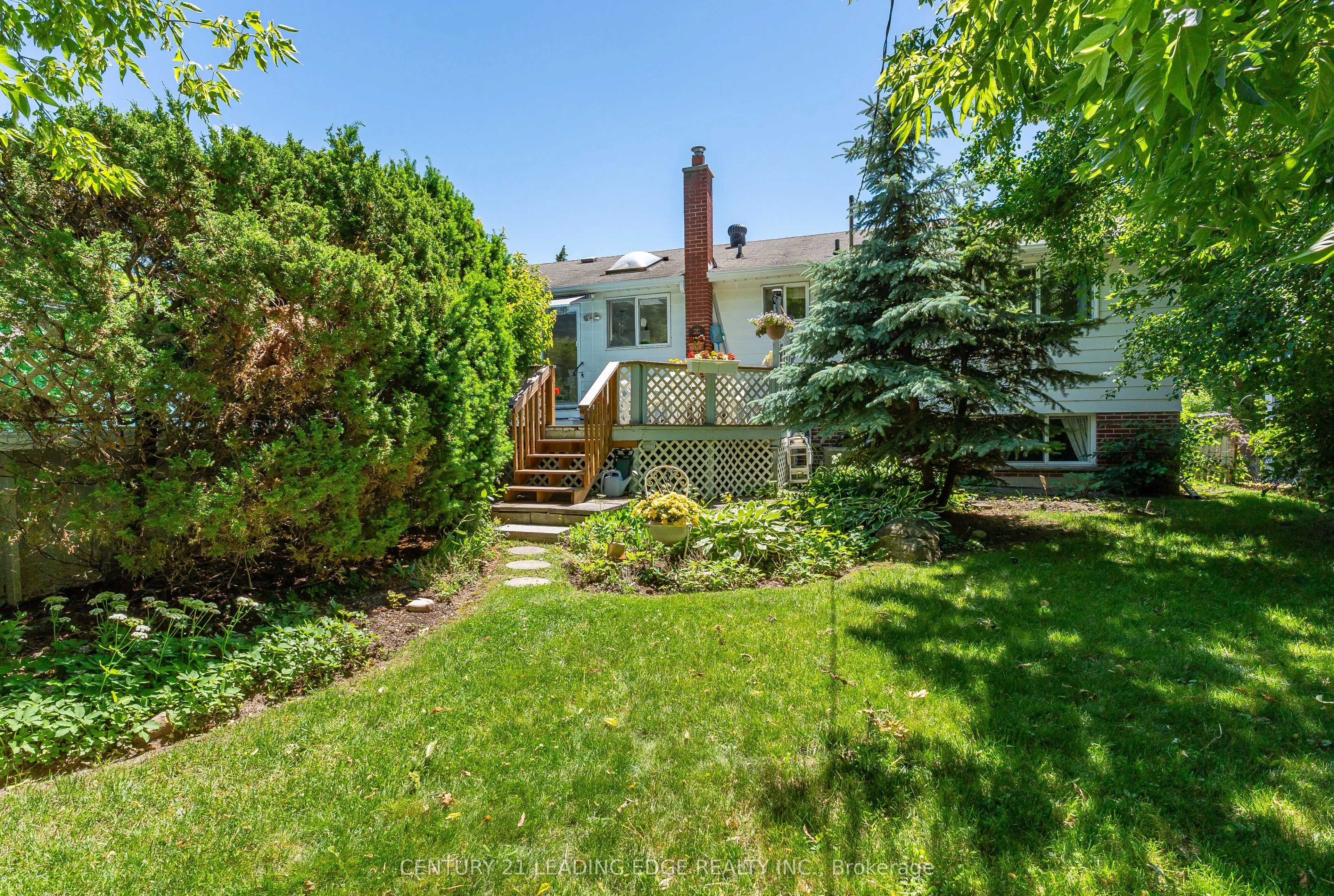 94 Southdale Drive