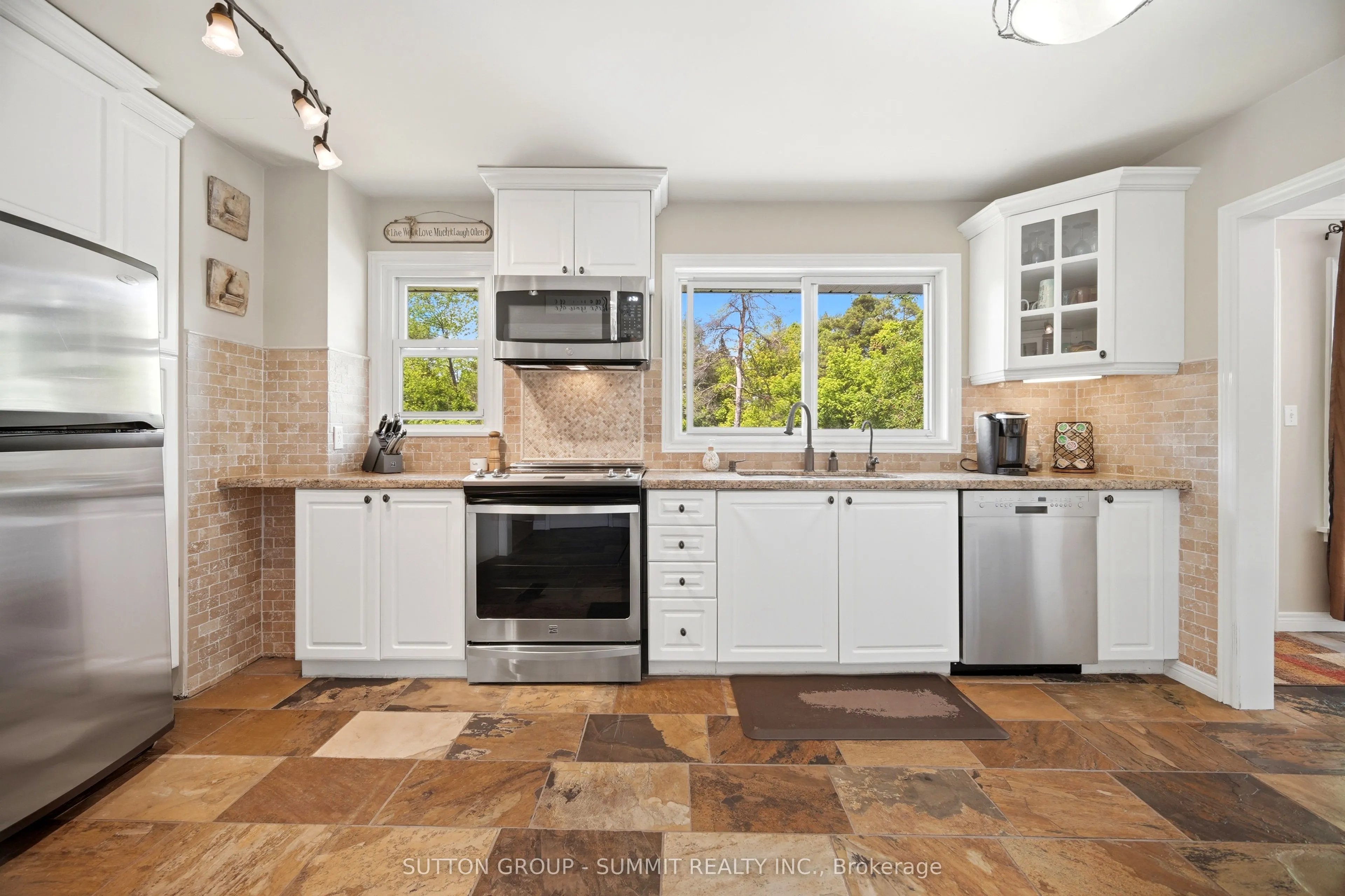 2320 LLOYDTOWN-AURORA Road