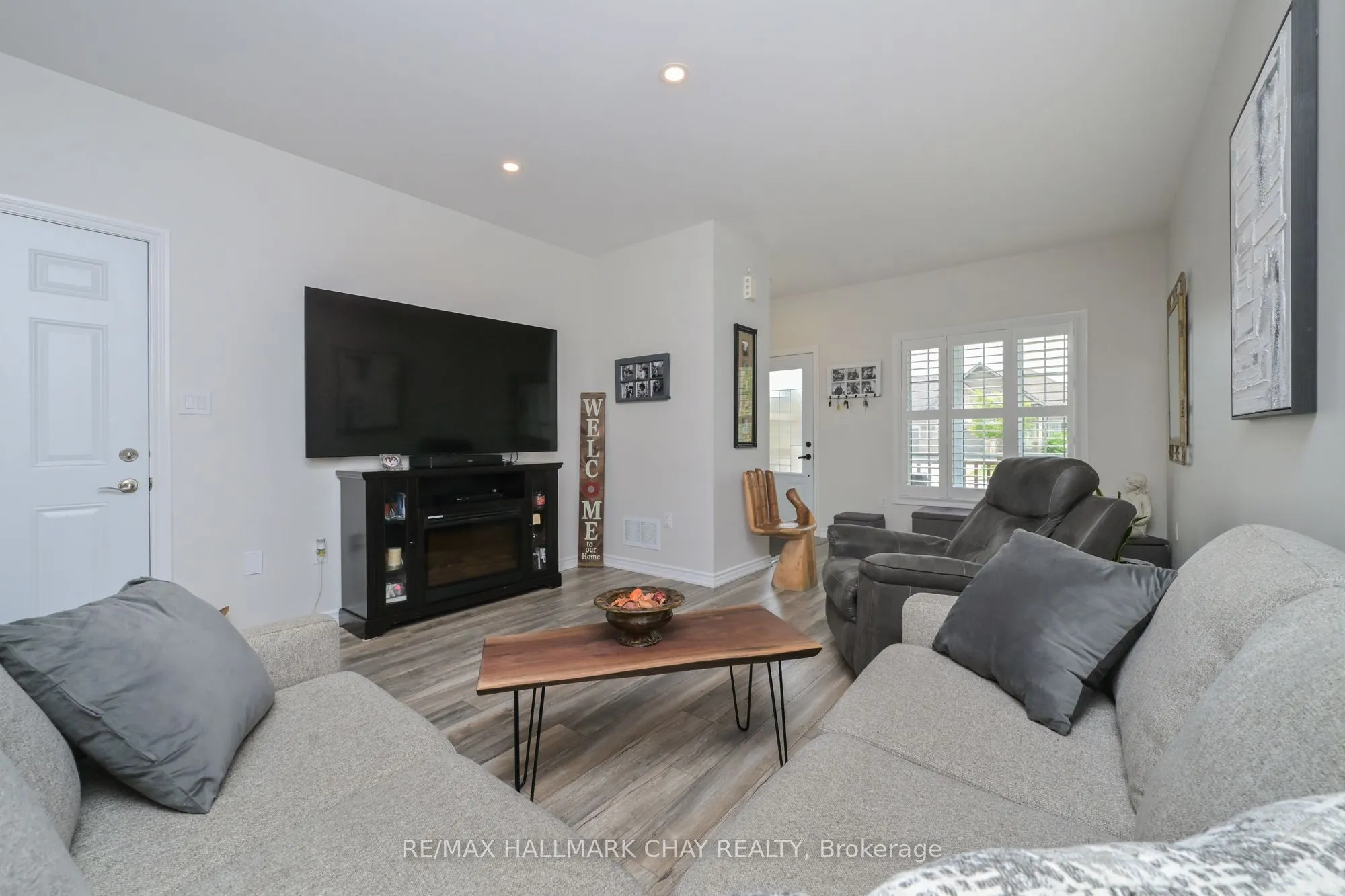 25 Kingsmere Crescent