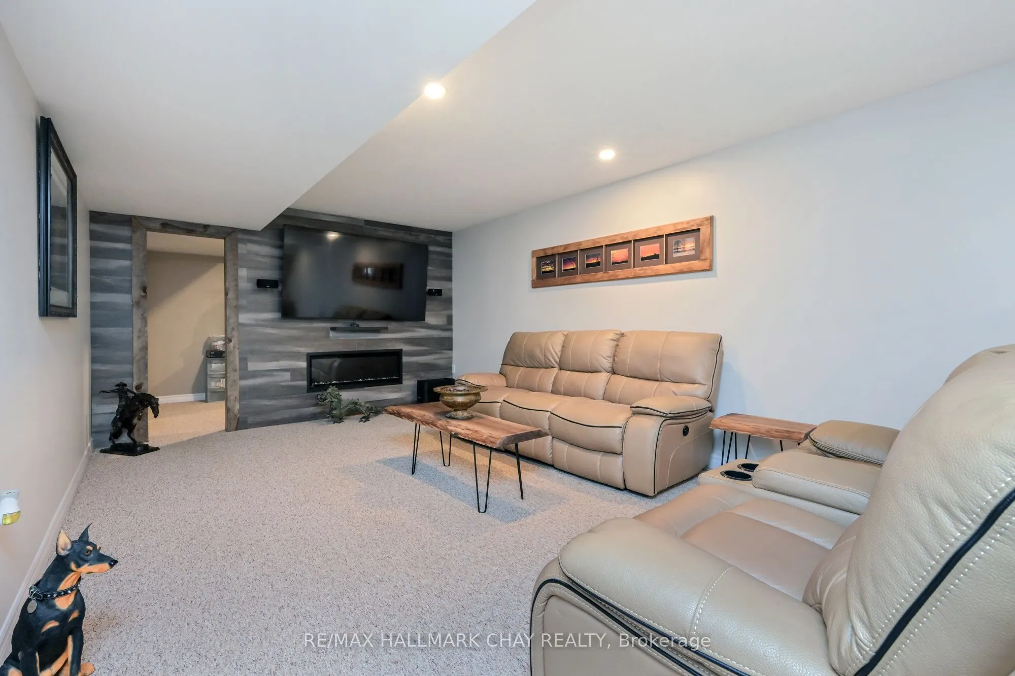 25 Kingsmere Crescent