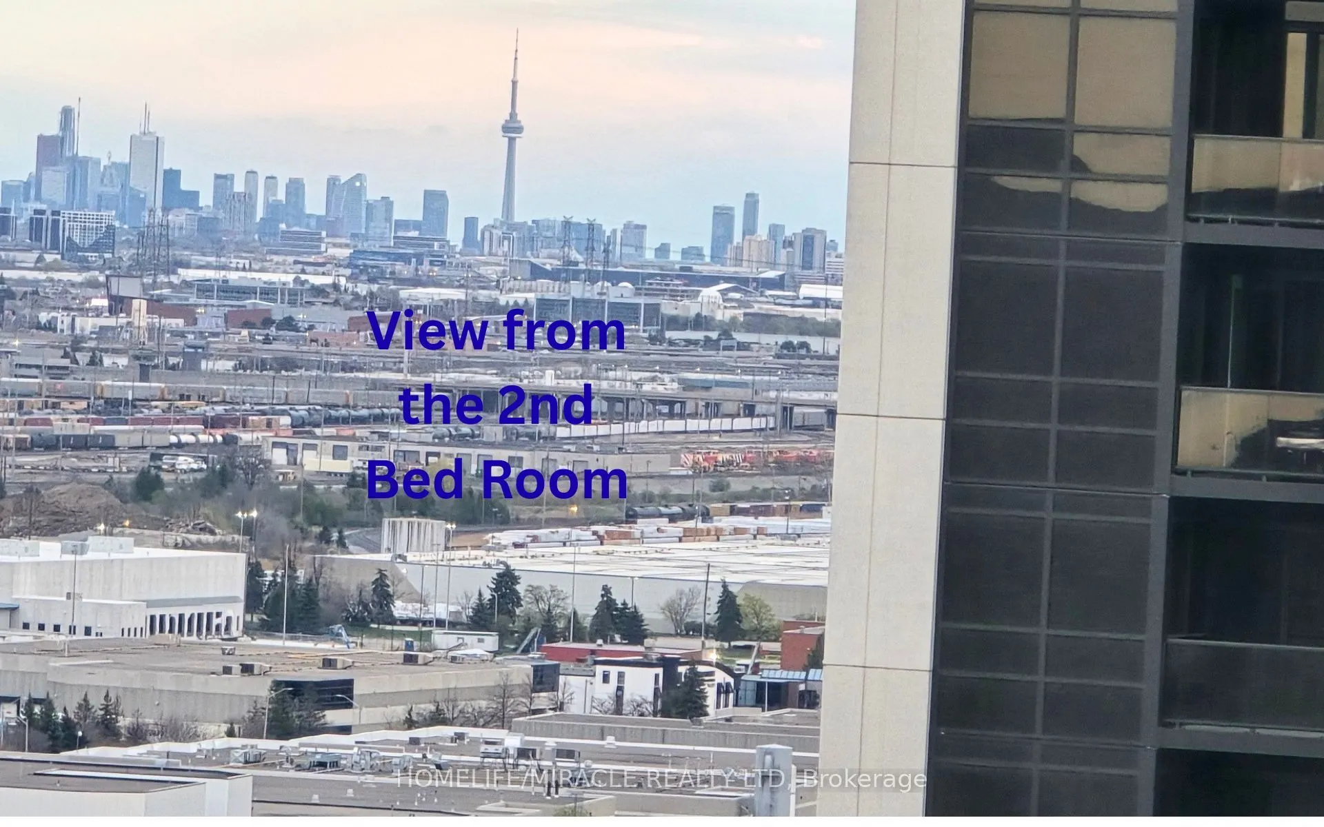 10 Abeja Street #2118