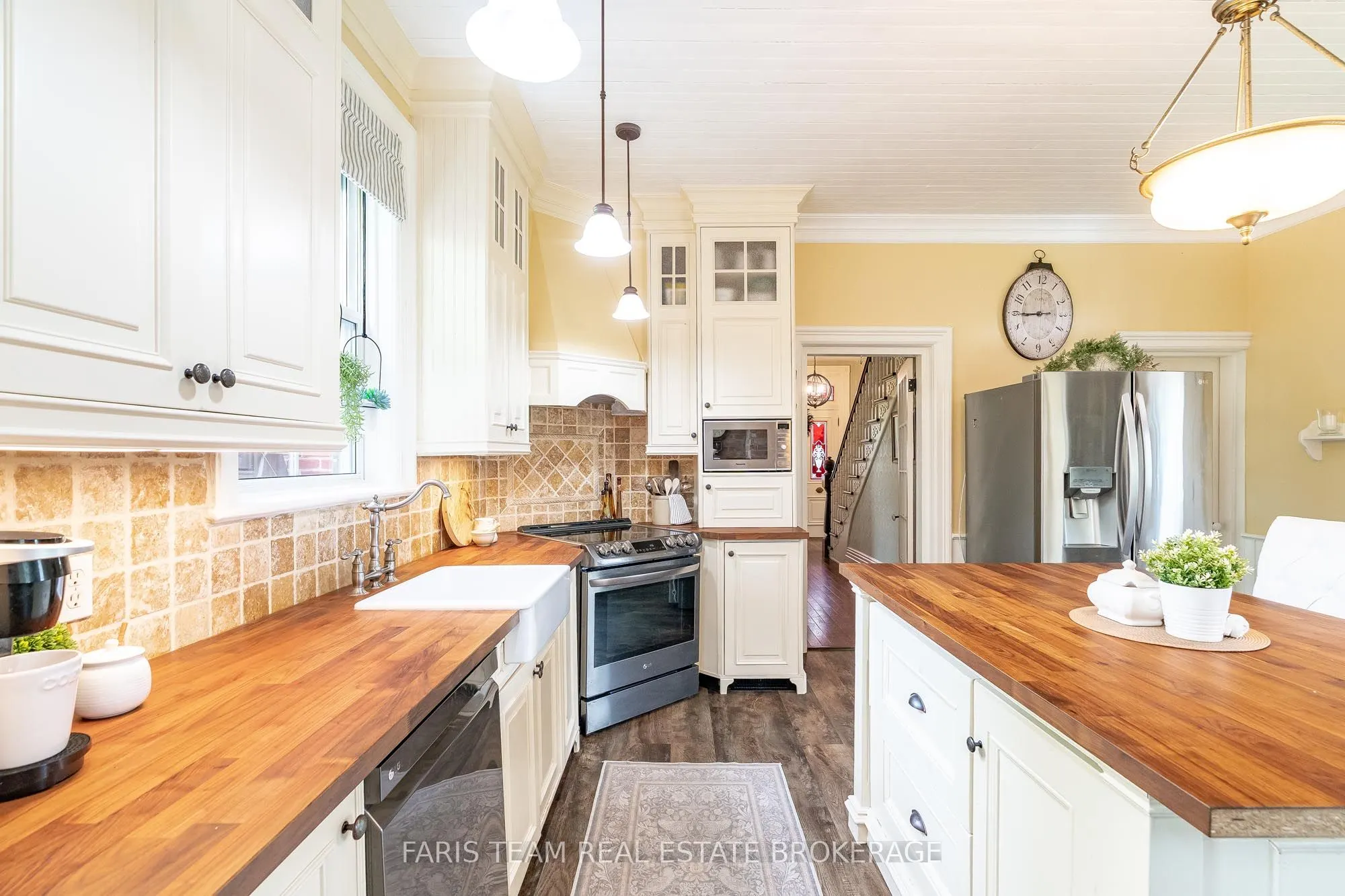 5716 County Road 56
