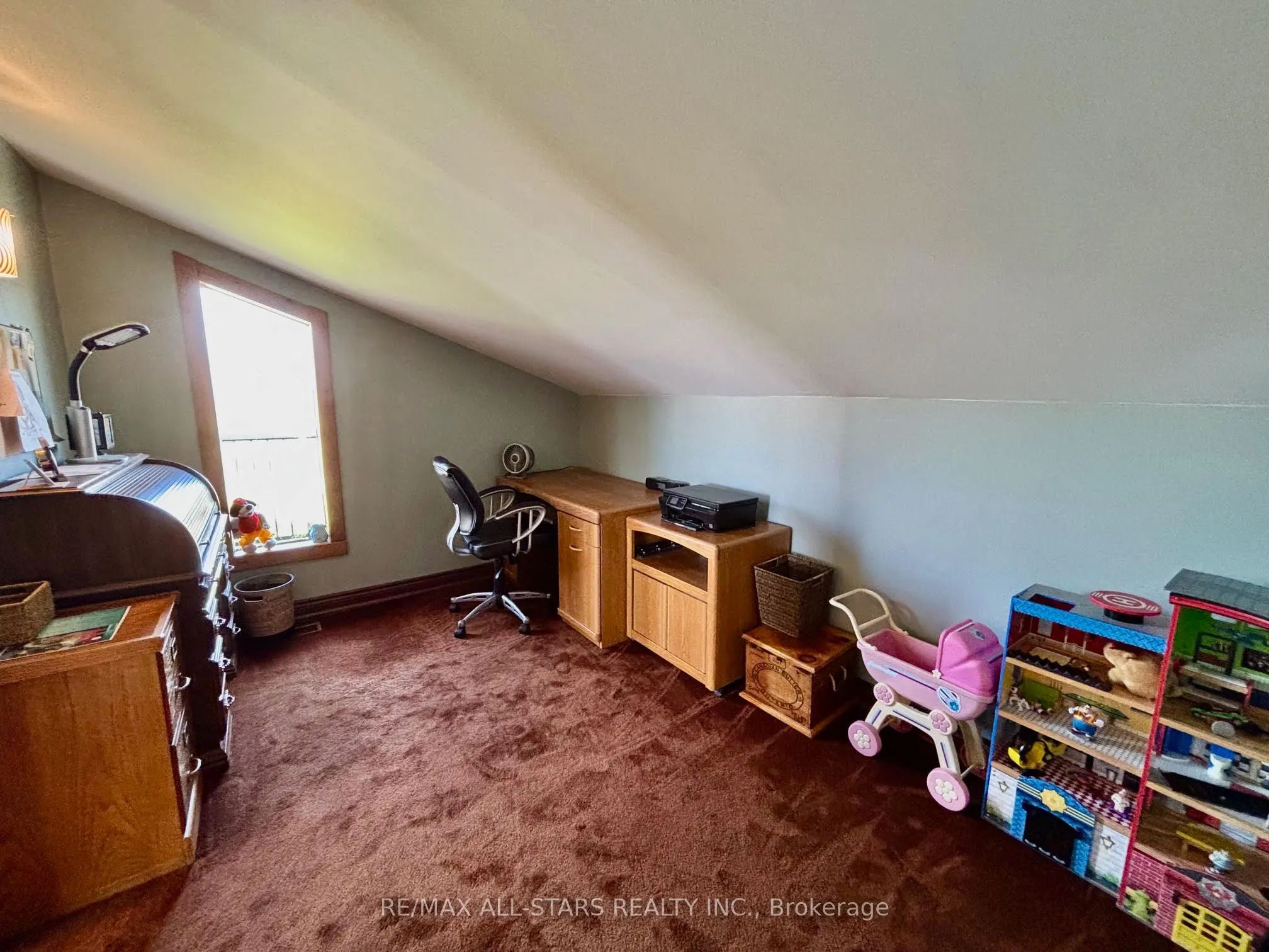 1374 Regional Road 12 Road W