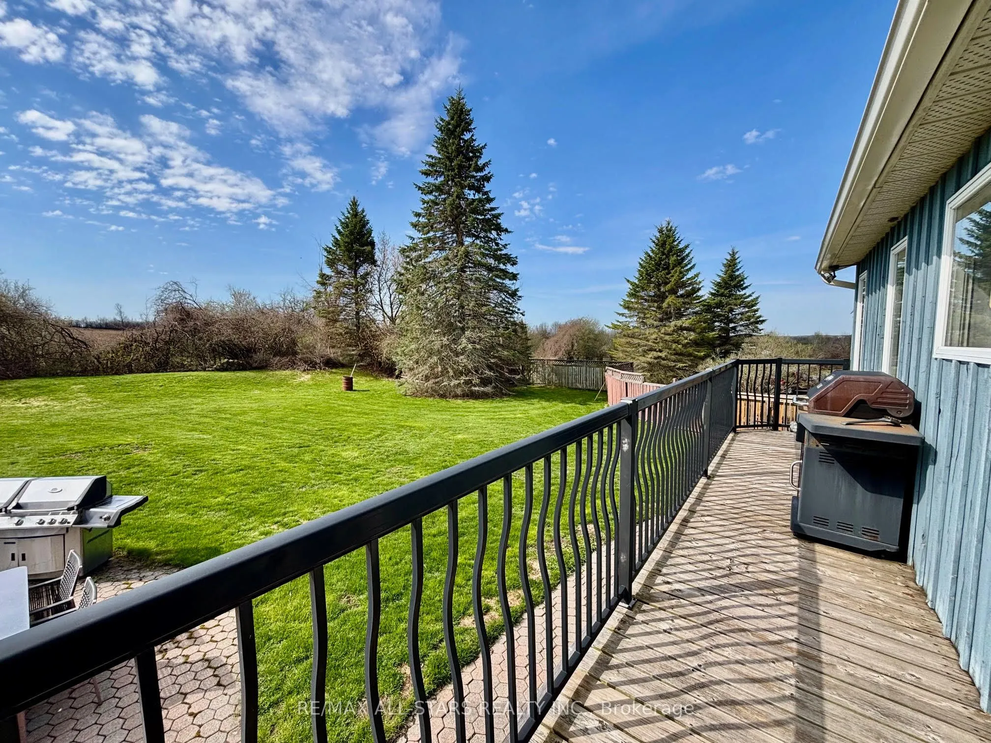 1374 Regional Road 12 Road W