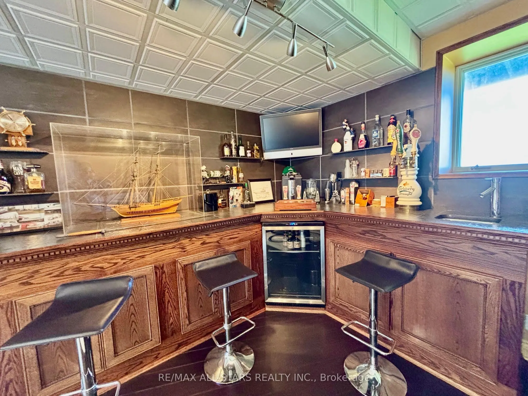 1374 Regional Road 12 Road W