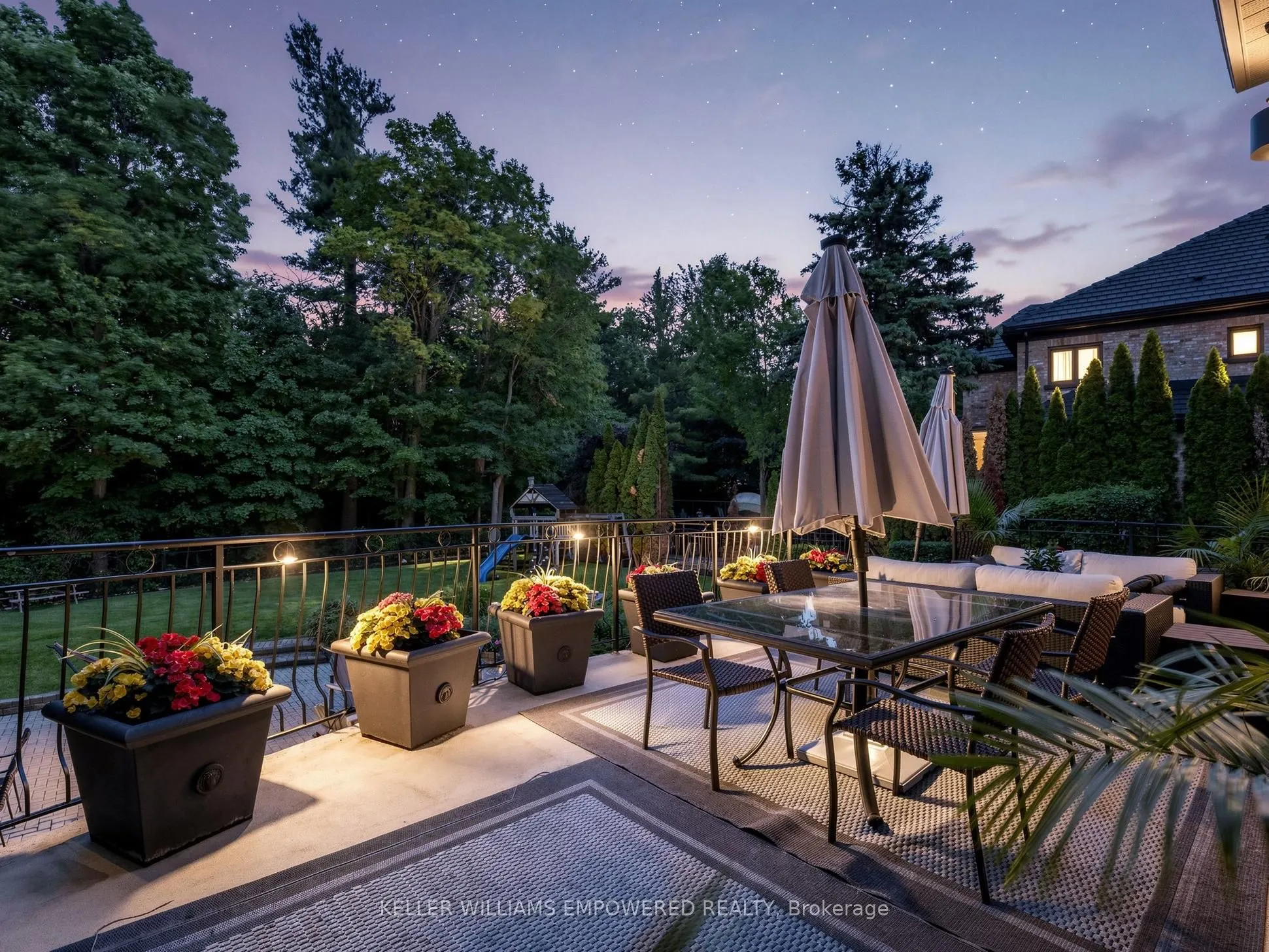 93 Longview Crescent