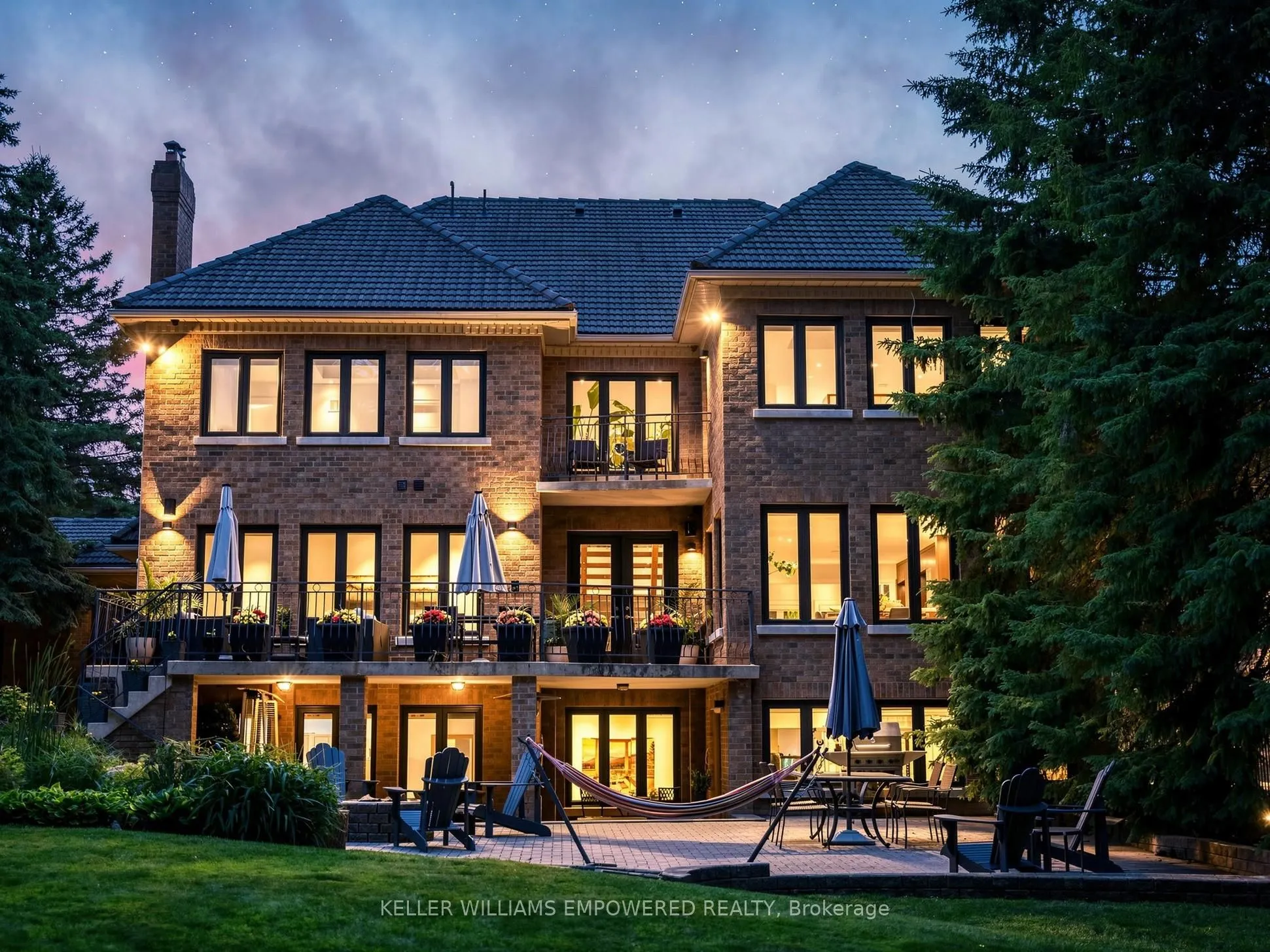 93 Longview Crescent