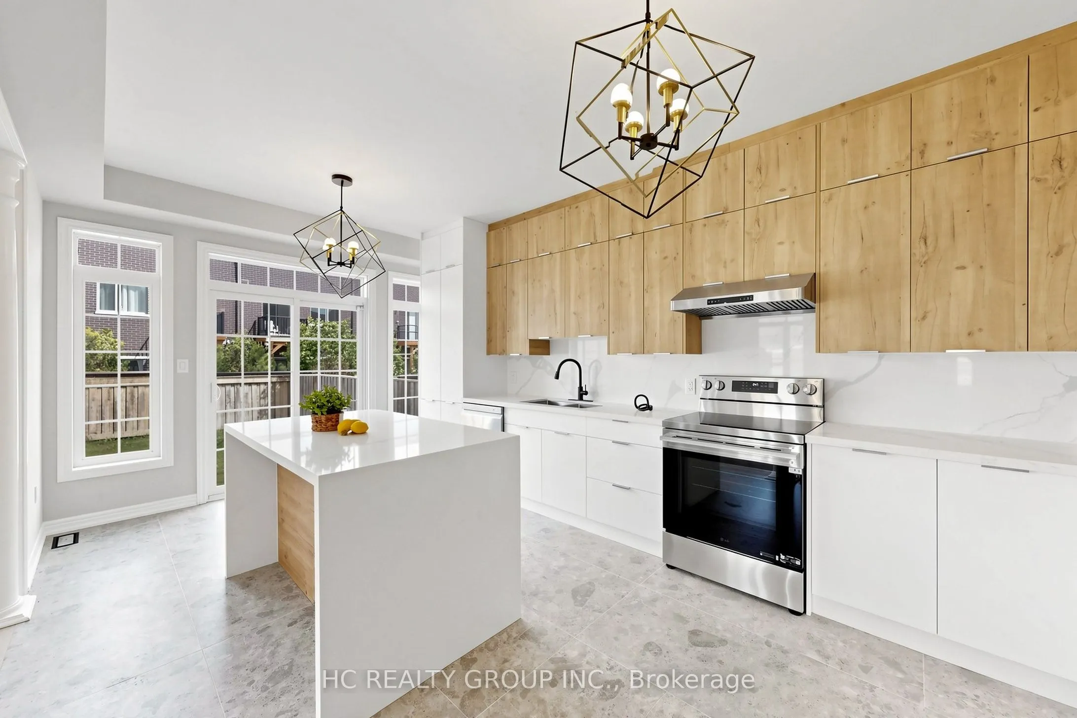 2 Apple Grove Court