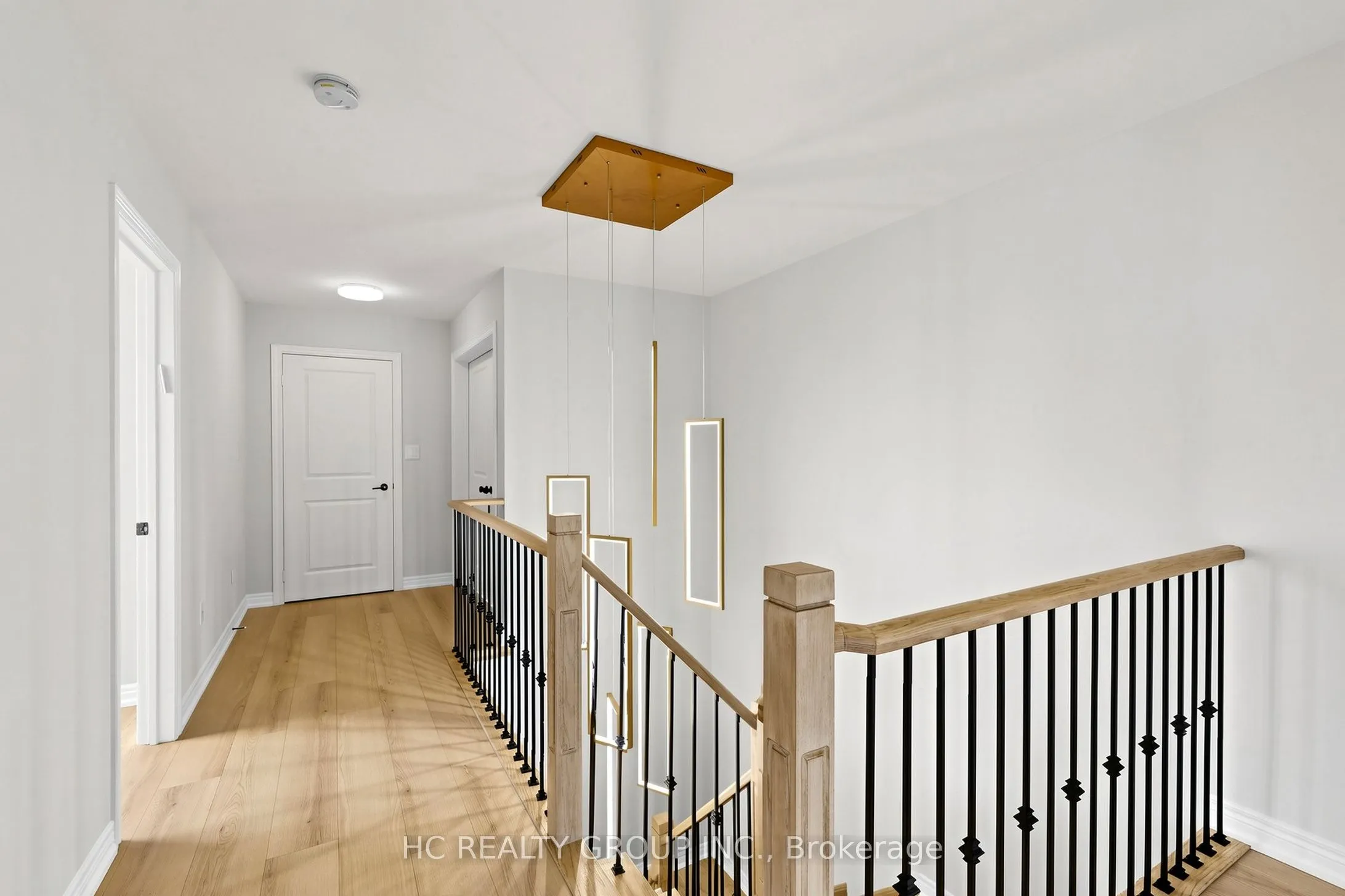 2 Apple Grove Court